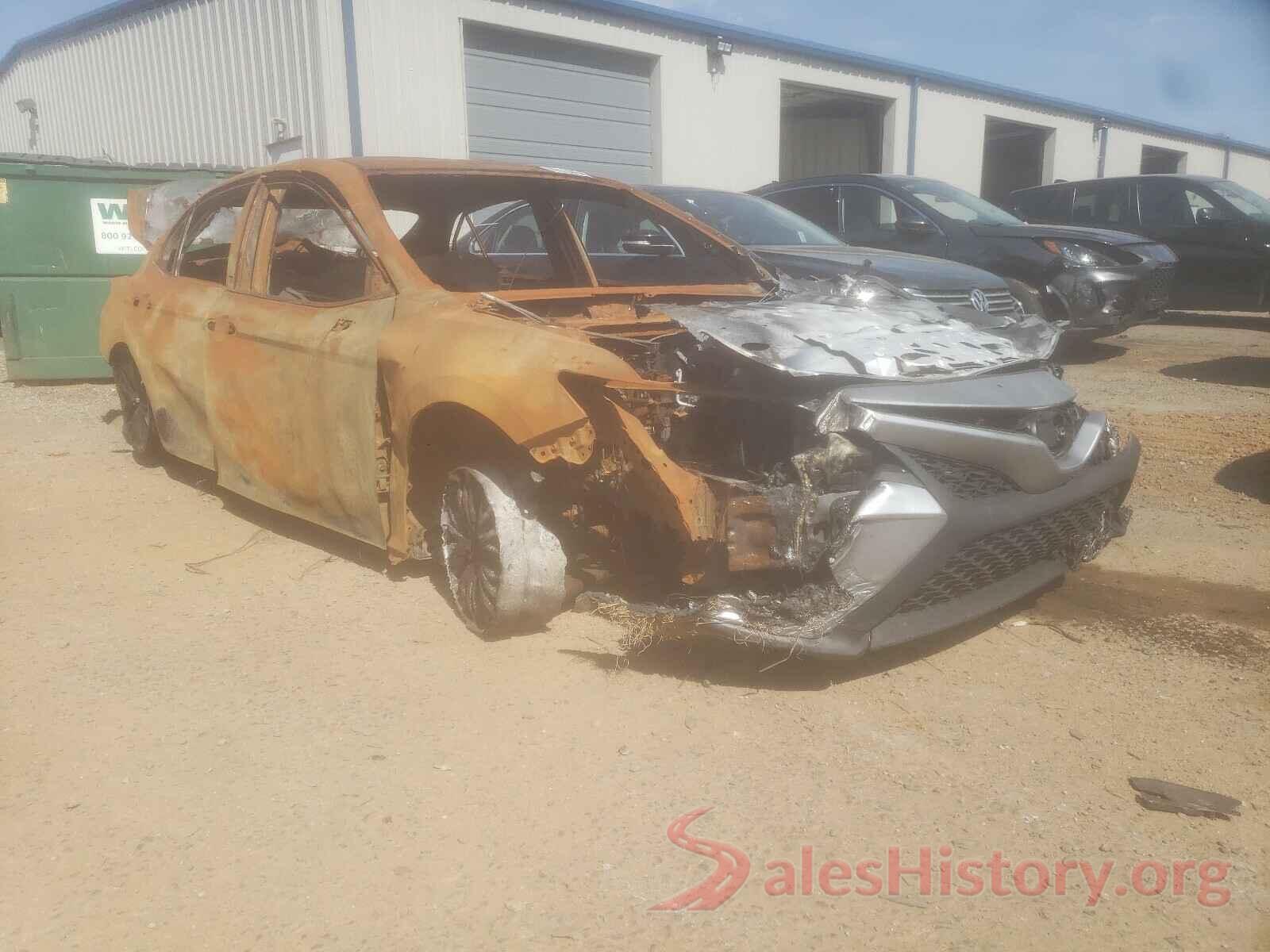 4T1B11HK6KU228495 2019 TOYOTA CAMRY