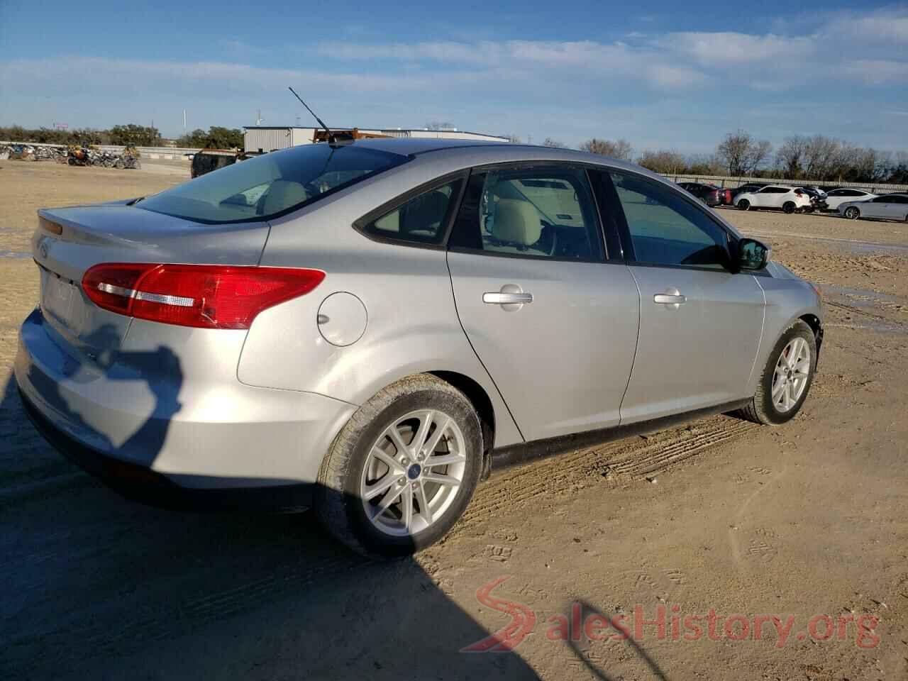 1FADP3F23JL252810 2018 FORD FOCUS