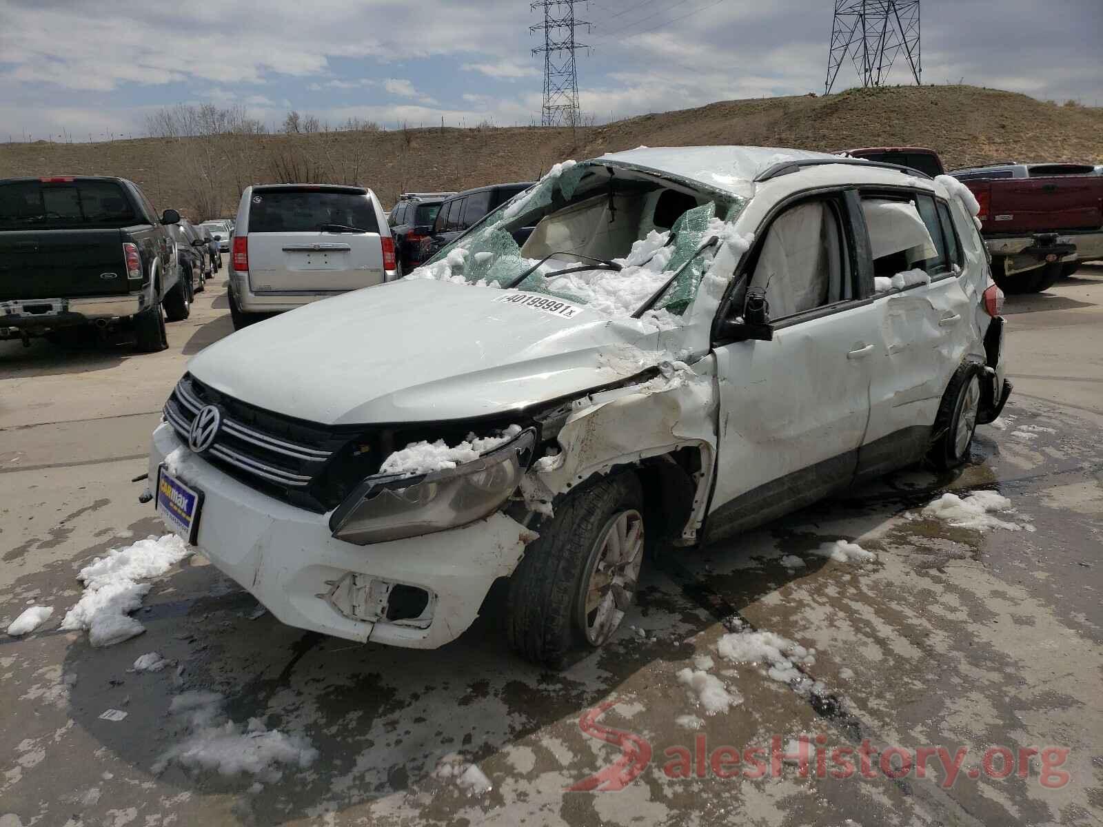 WVGAV7AX3GW598761 2016 VOLKSWAGEN TIGUAN