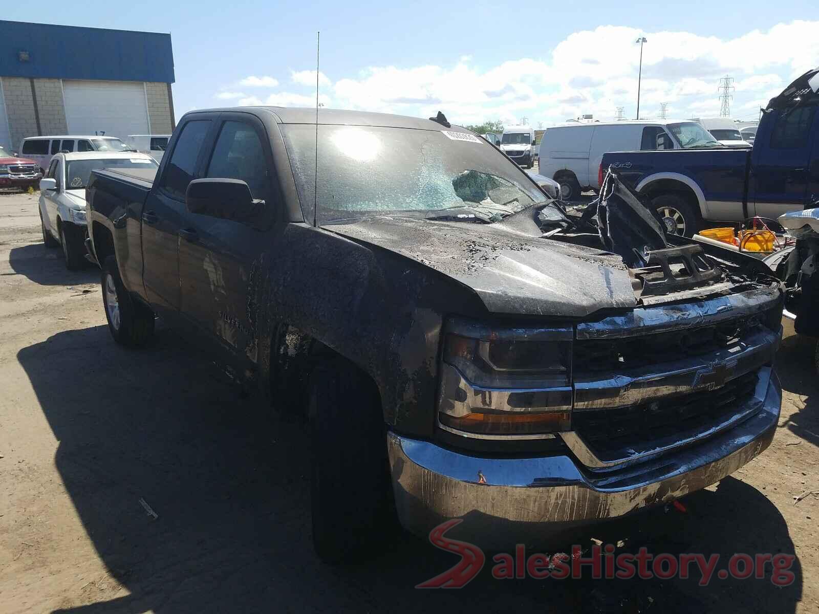 1GCRCREC0JZ174878 2018 CHEVROLET SILVERADO