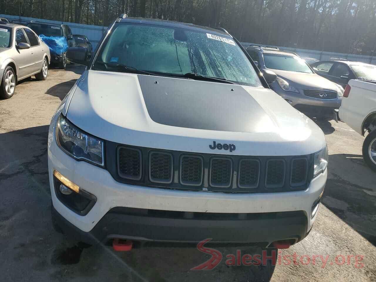 3C4NJDDBXJT417653 2018 JEEP COMPASS