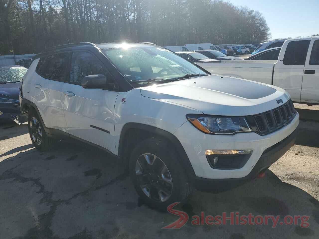 3C4NJDDBXJT417653 2018 JEEP COMPASS