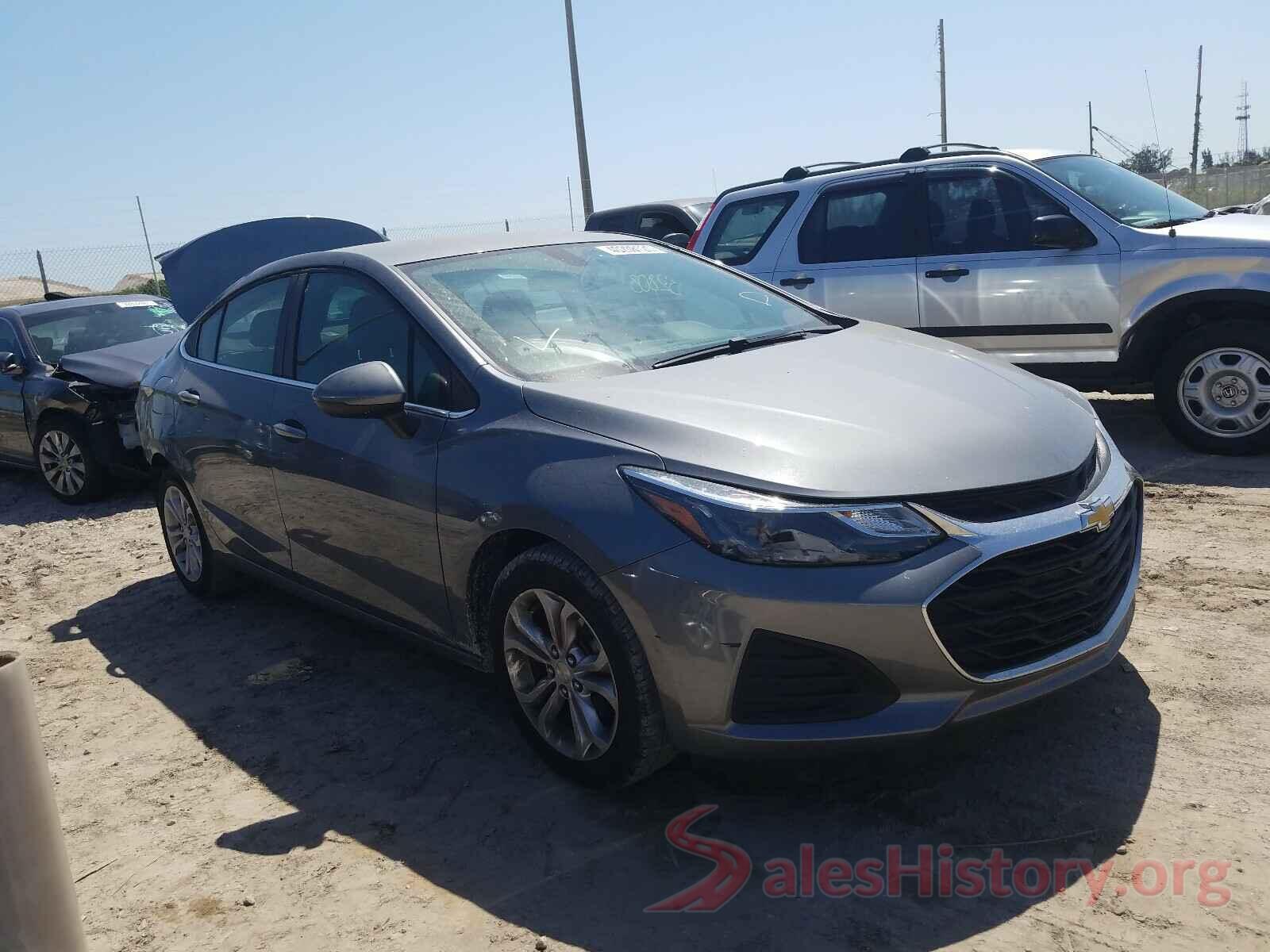 1G1BE5SM4K7116182 2019 CHEVROLET CRUZE