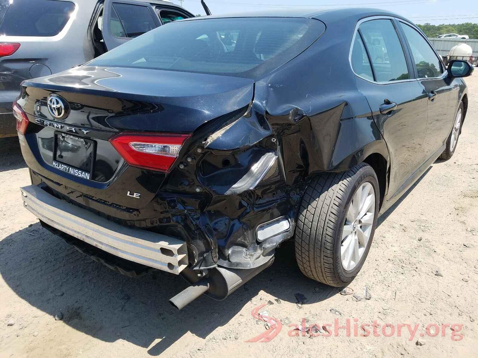 4T1B11HK0JU651989 2018 TOYOTA CAMRY