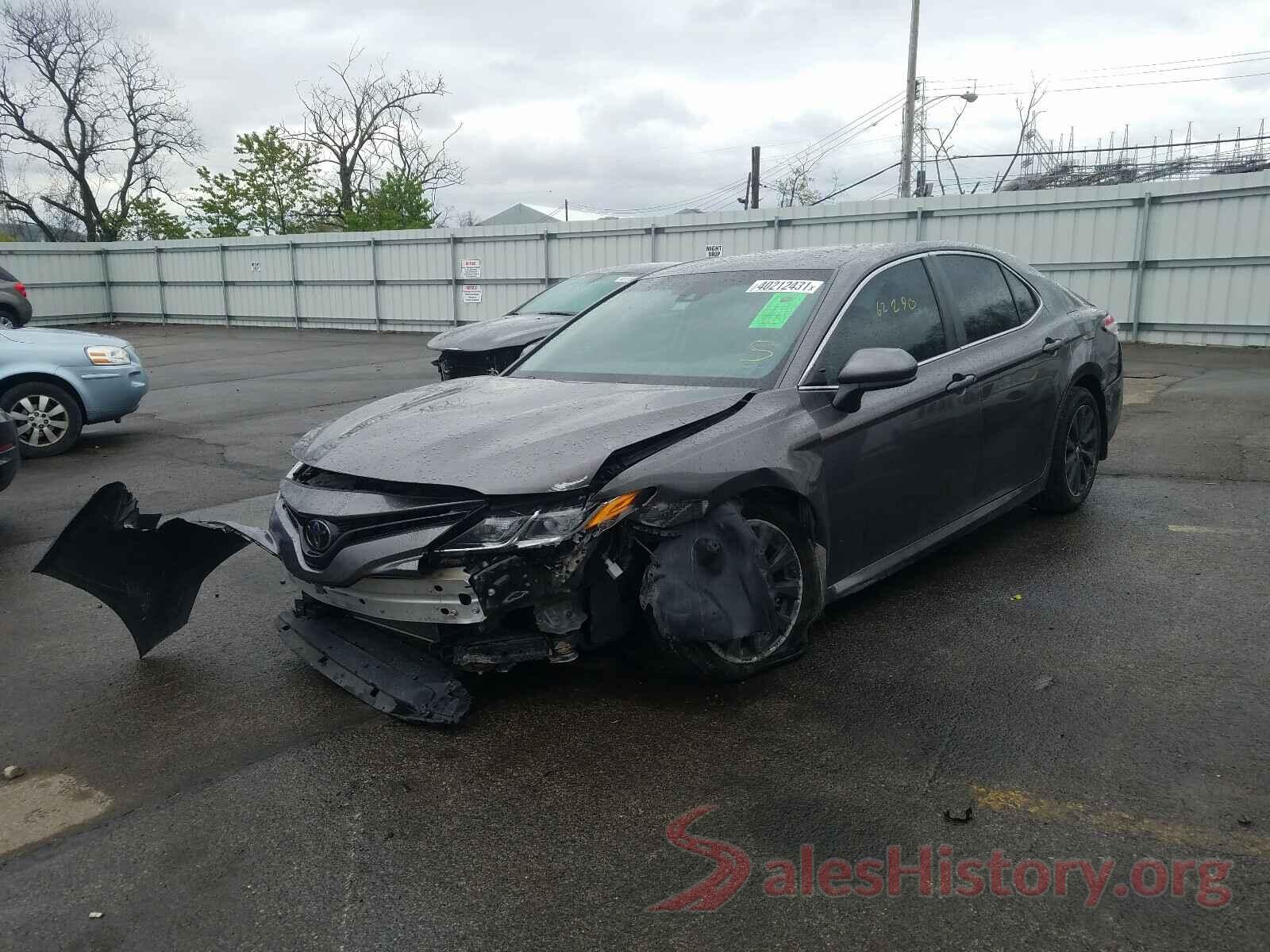 4T1B11HK5JU599503 2018 TOYOTA CAMRY