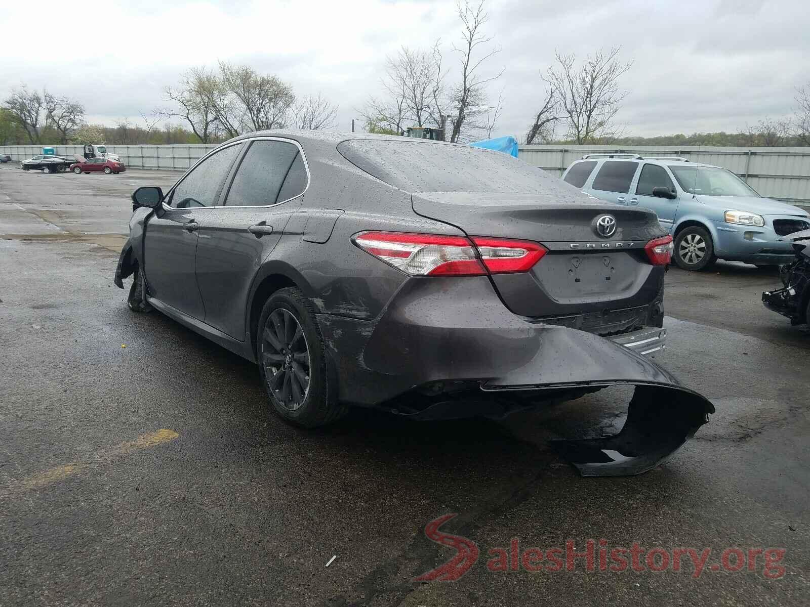 4T1B11HK5JU599503 2018 TOYOTA CAMRY