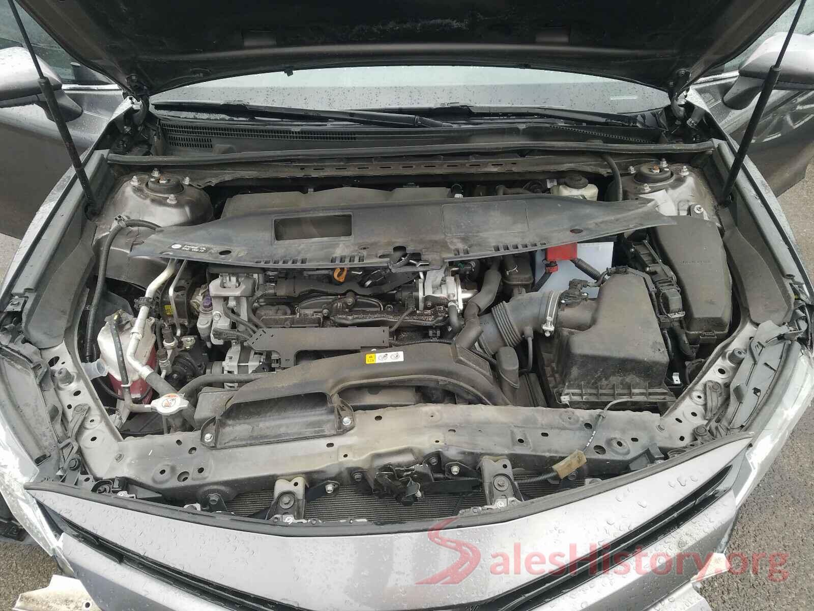 4T1B11HK5JU599503 2018 TOYOTA CAMRY