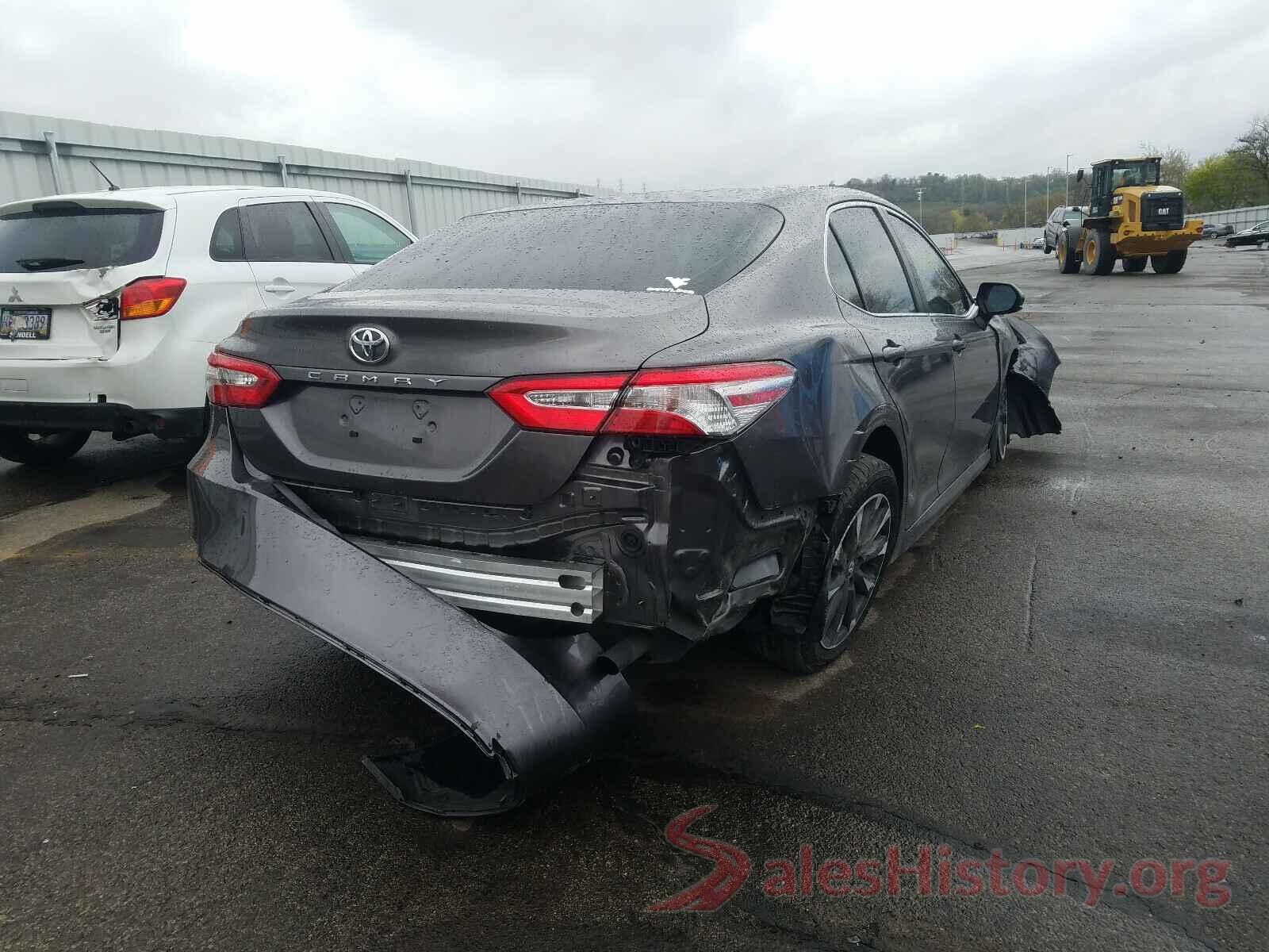 4T1B11HK5JU599503 2018 TOYOTA CAMRY