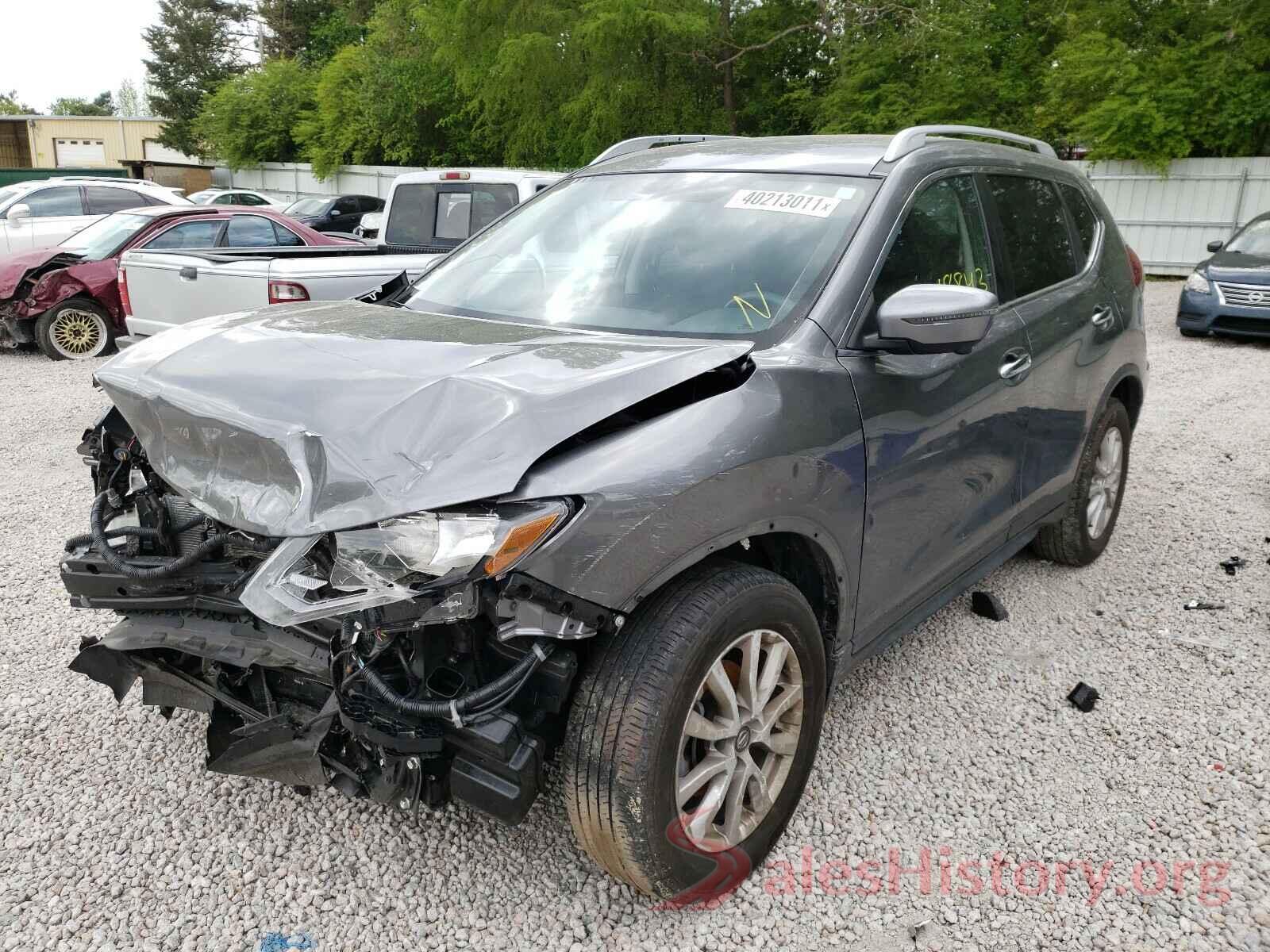 KNMAT2MT7JP602303 2018 NISSAN ROGUE