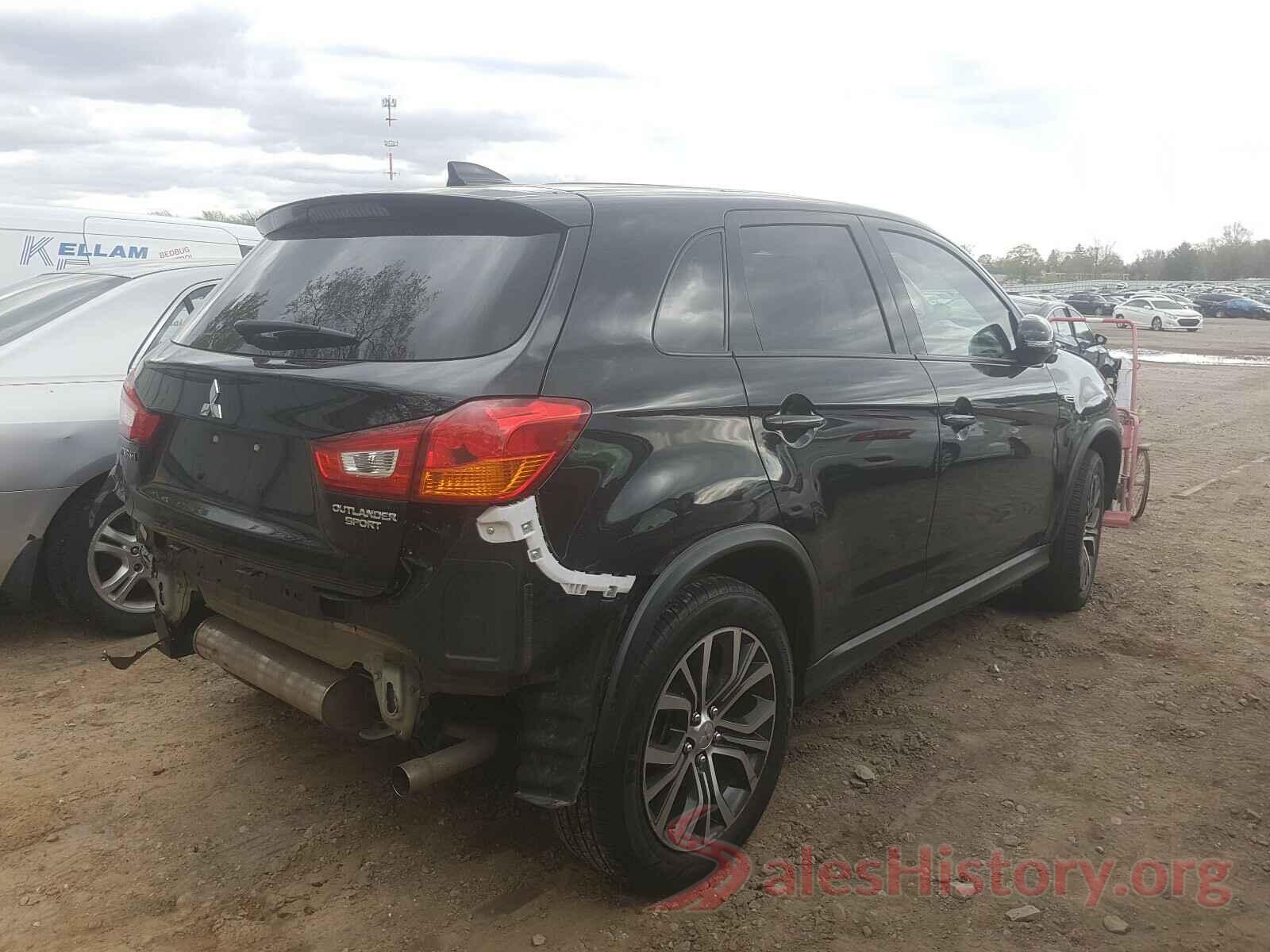 JA4AP3AUXHZ059044 2017 MITSUBISHI OUTLANDER