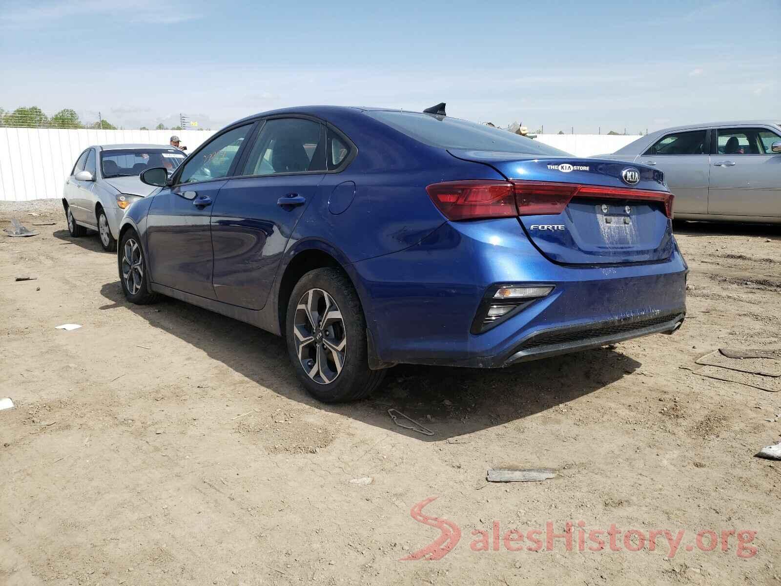 3KPF24AD2KE131390 2019 KIA FORTE