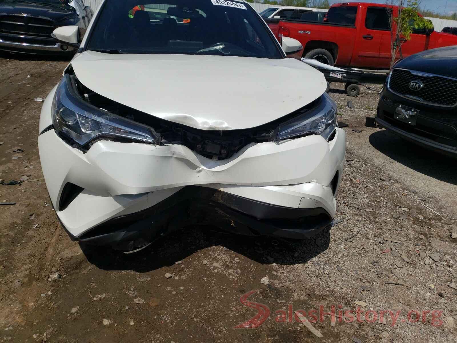 NMTKHMBX2JR017088 2018 TOYOTA C-HR