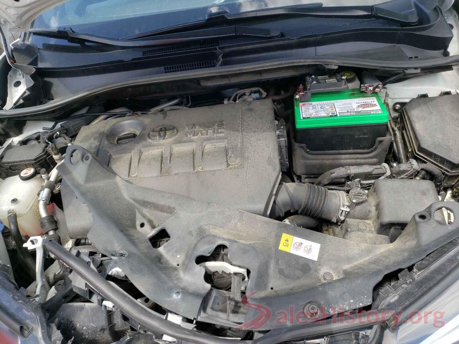 NMTKHMBX2JR017088 2018 TOYOTA C-HR