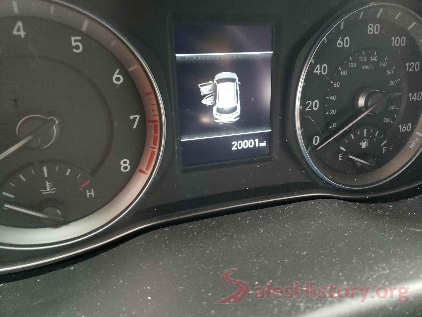 KM8K12AA4JU087299 2018 HYUNDAI KONA