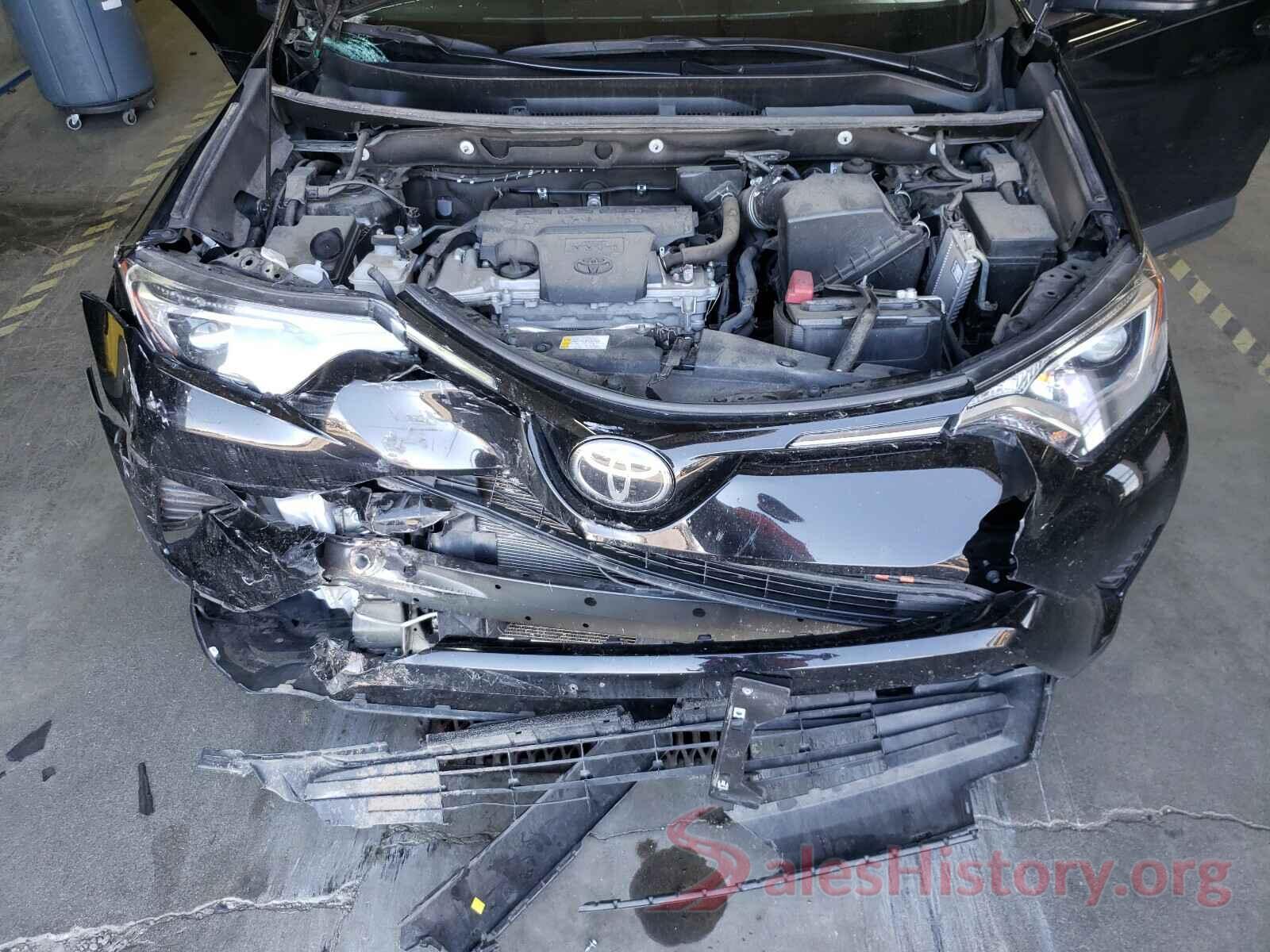 2T3BFREV7HW679949 2017 TOYOTA RAV4