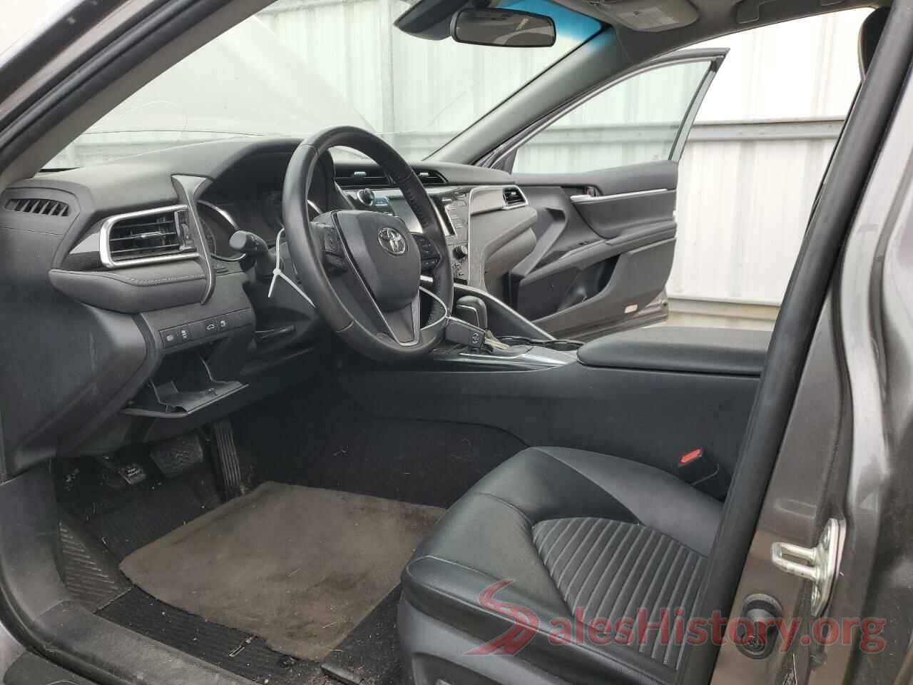 4T1B11HK8JU623812 2018 TOYOTA CAMRY