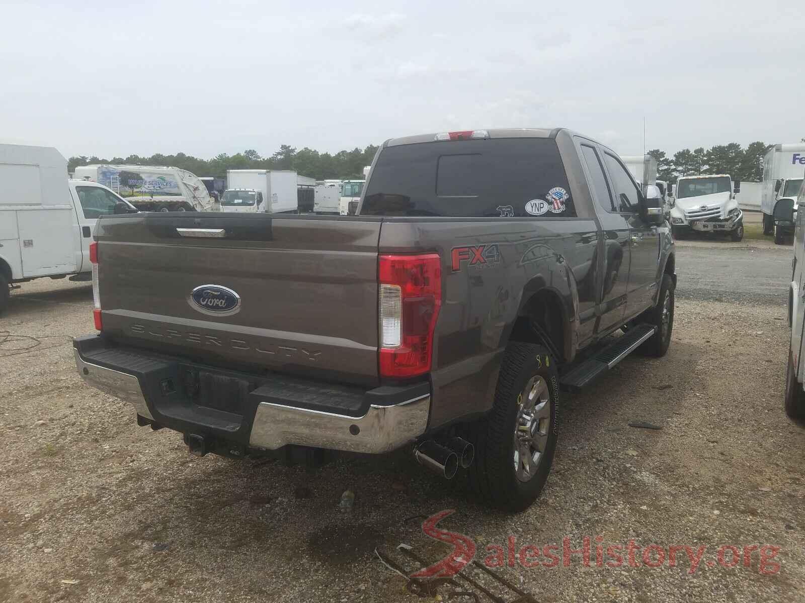 1FT7X2BT5JEB46024 2018 FORD F250