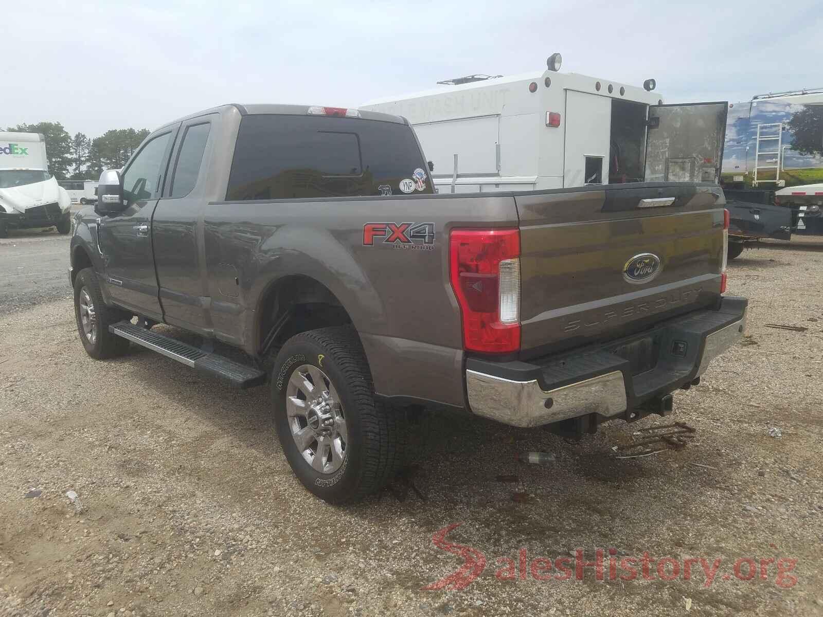 1FT7X2BT5JEB46024 2018 FORD F250