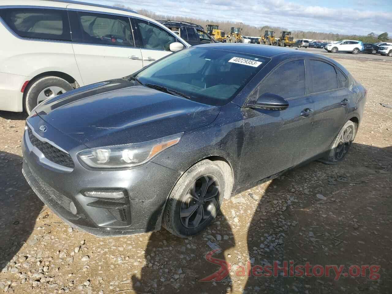 3KPF24AD2KE122995 2019 KIA FORTE