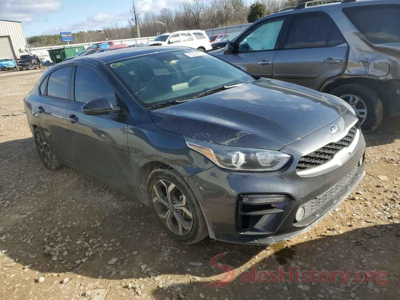 3KPF24AD2KE122995 2019 KIA FORTE