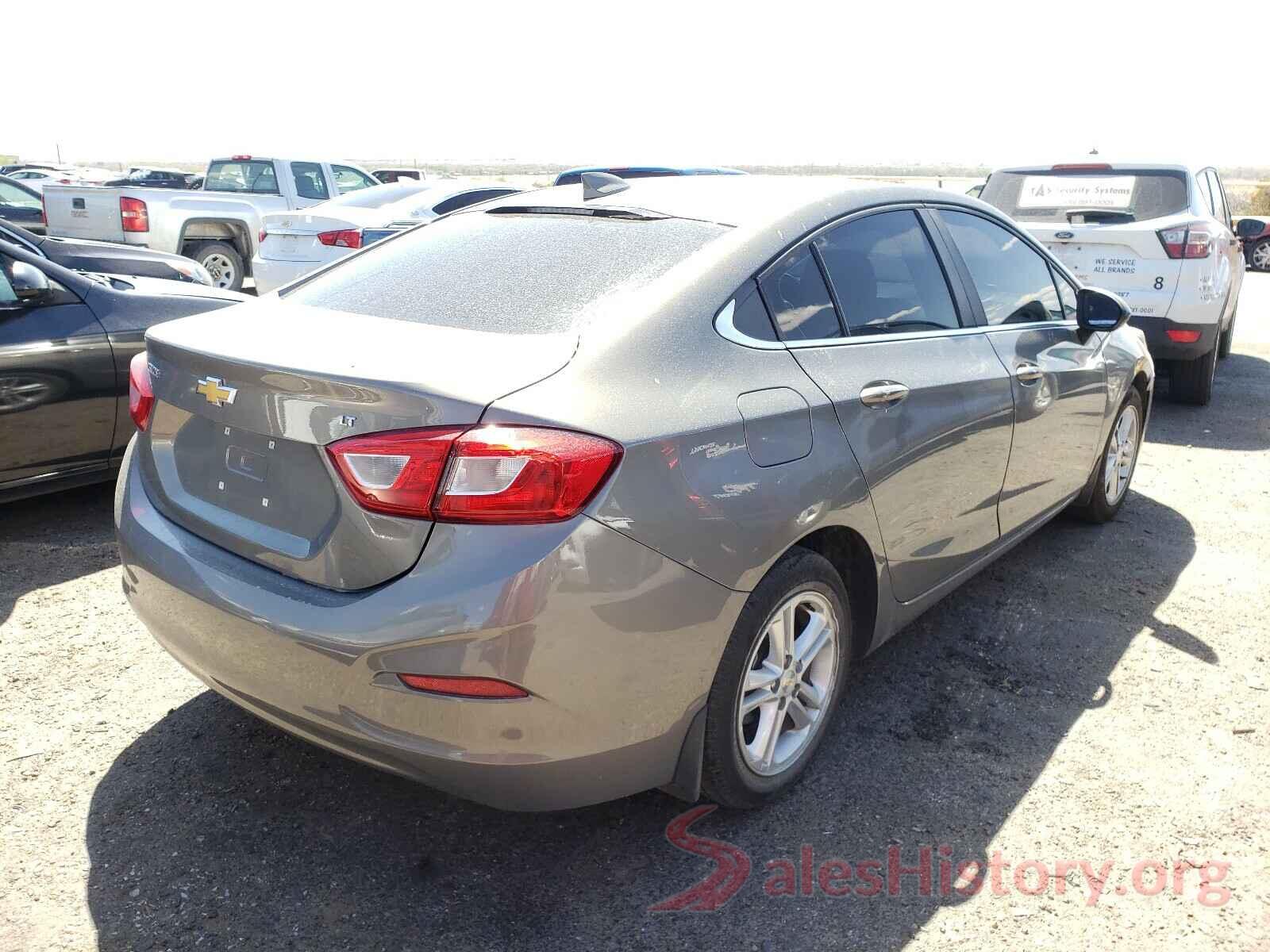 1G1BE5SM9J7180152 2018 CHEVROLET CRUZE