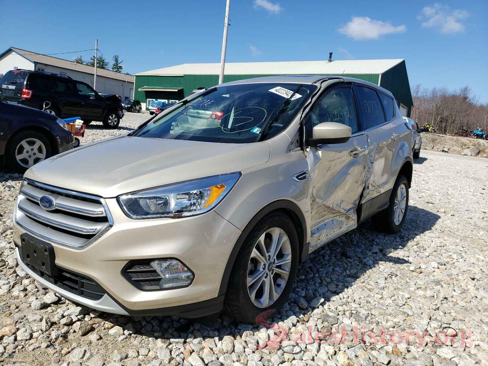 1FMCU9G9XHUE28054 2017 FORD ESCAPE