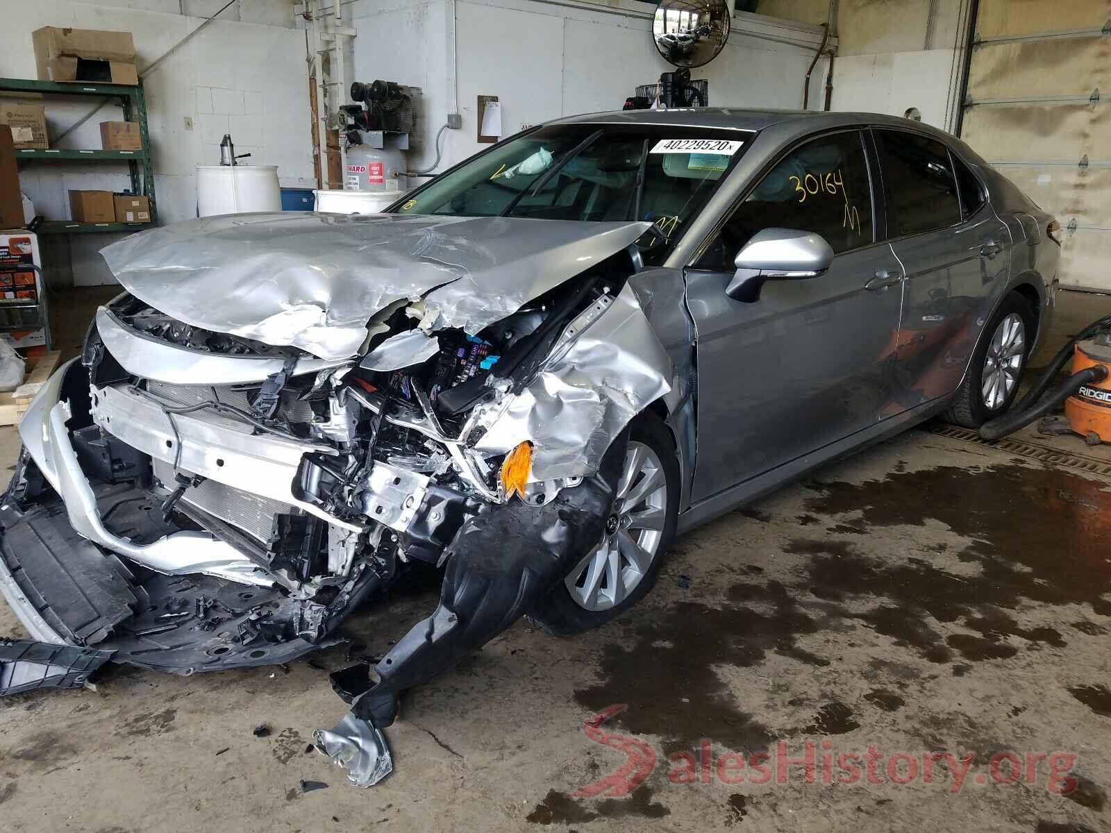 4T1B11HK0JU544988 2018 TOYOTA CAMRY