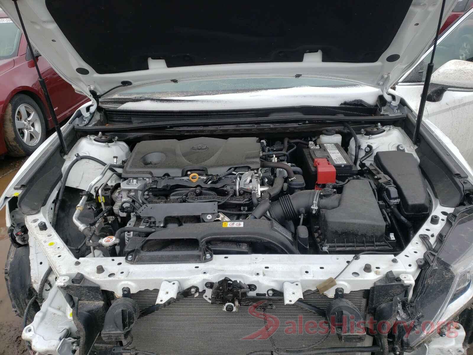 4T1B11HK8KU768057 2019 TOYOTA CAMRY