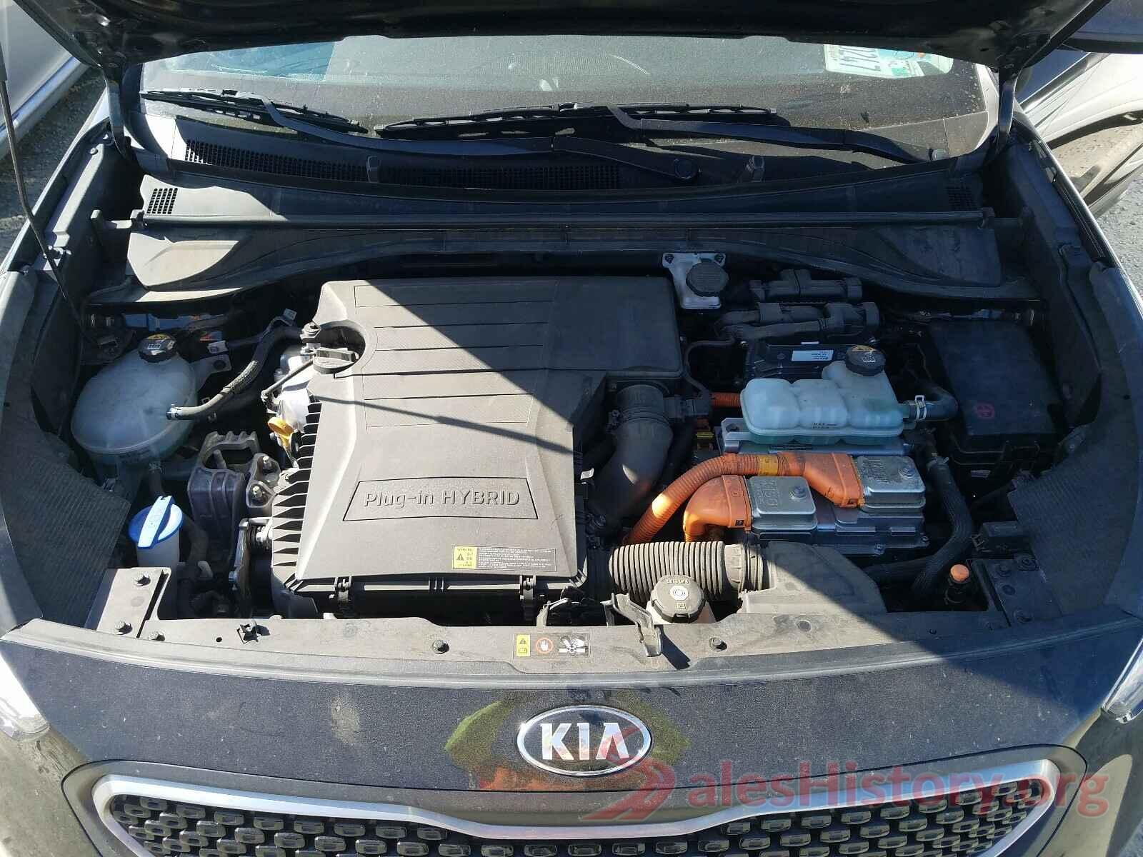 KNDCM3LD7J5144991 2018 KIA NIRO