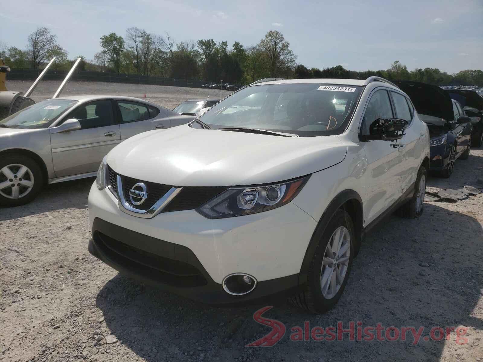 JN1BJ1CR8HW126933 2017 NISSAN ROGUE