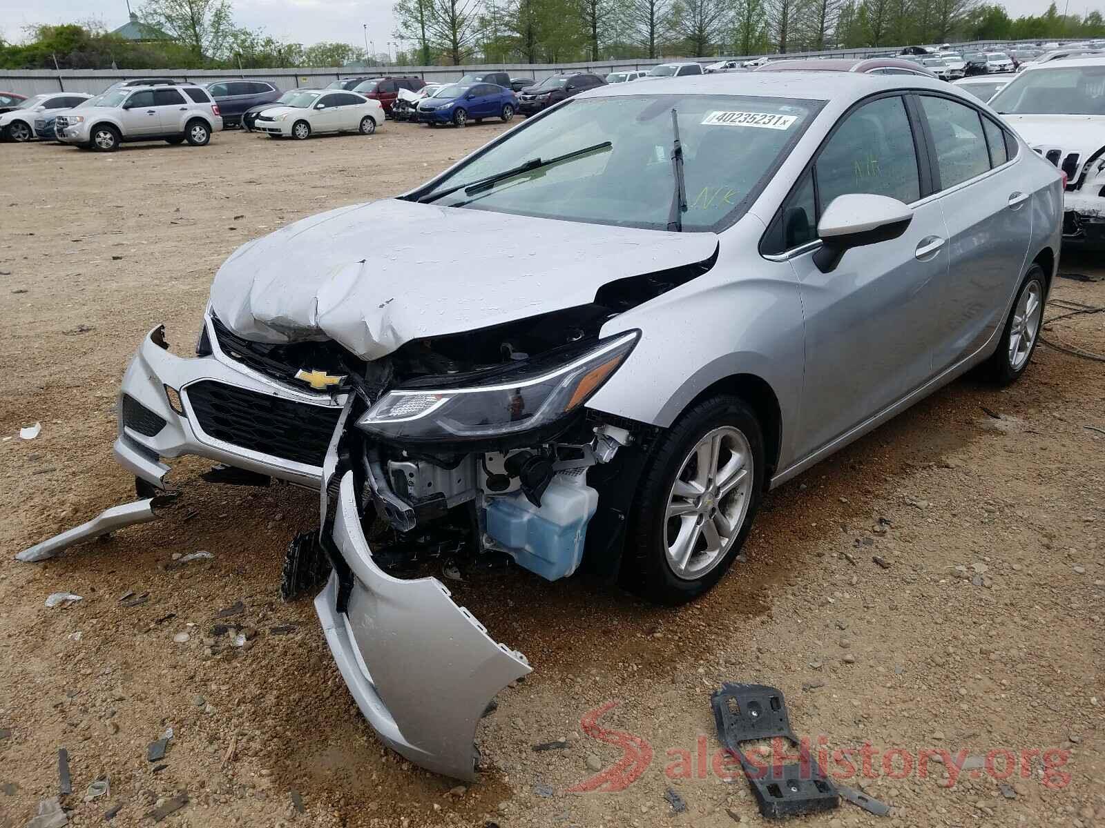 1G1BE5SM8J7115678 2018 CHEVROLET CRUZE