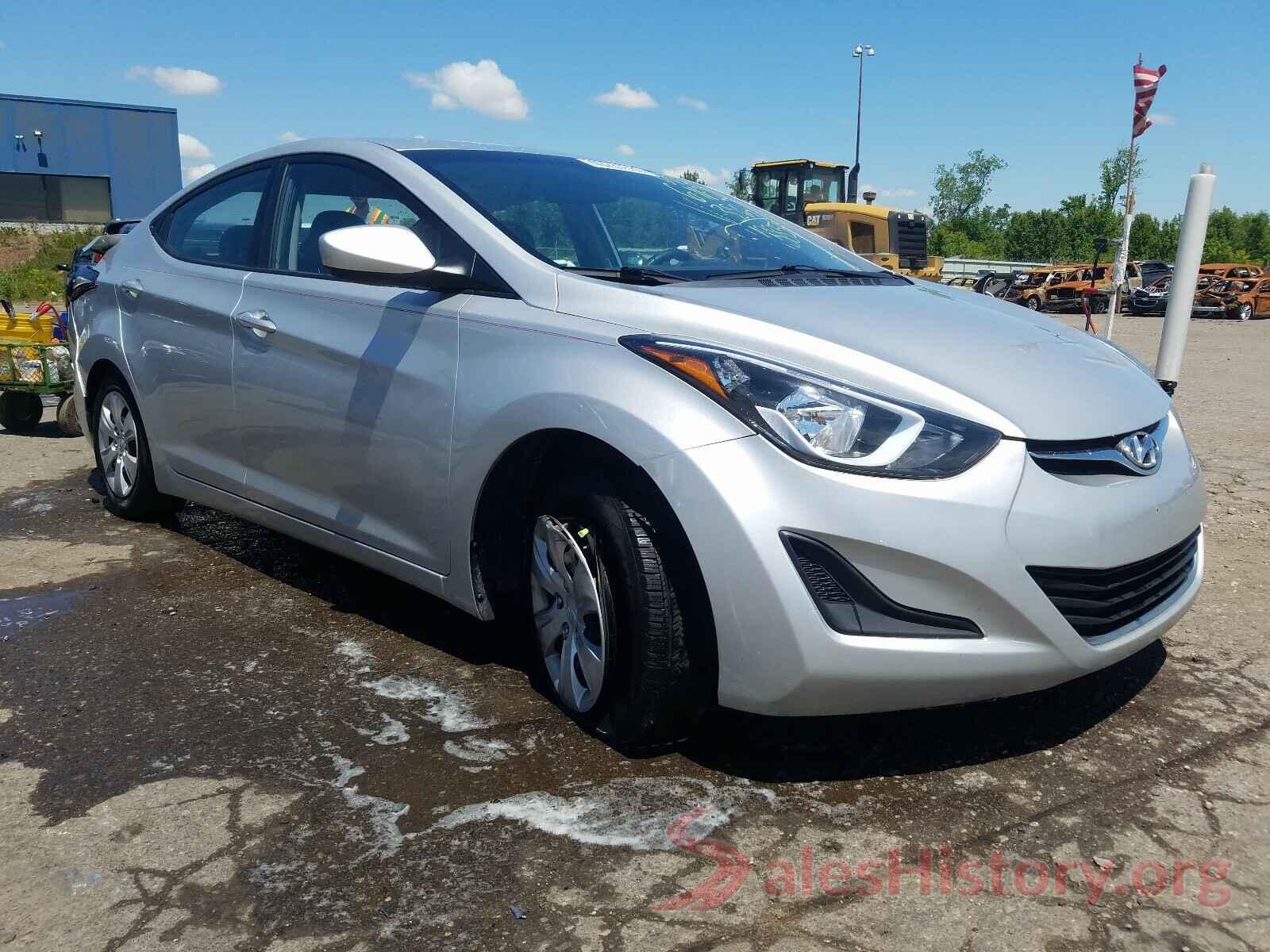 5NPDH4AE6GH793569 2016 HYUNDAI ELANTRA