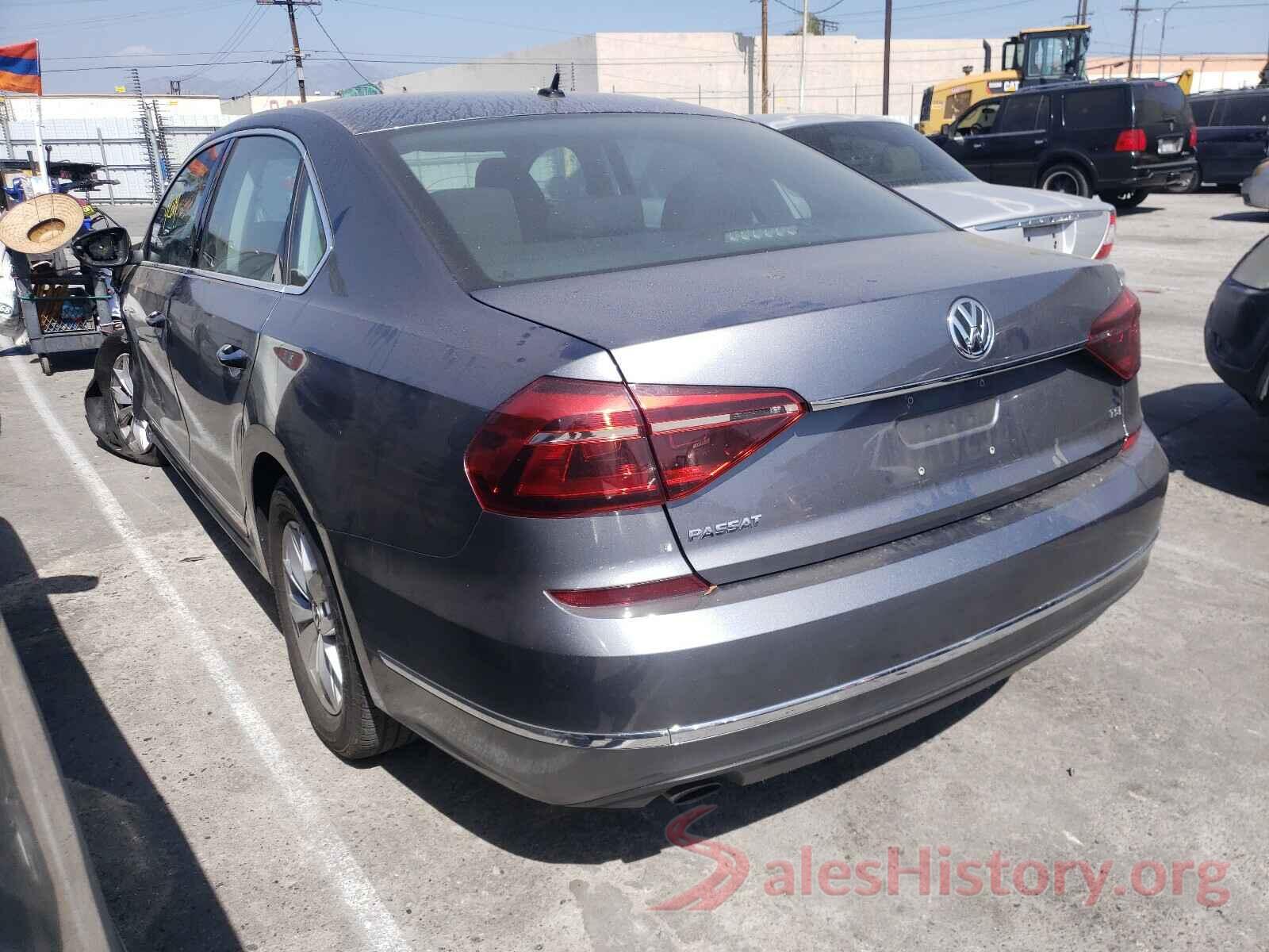 1VWAT7A37HC065612 2017 VOLKSWAGEN PASSAT