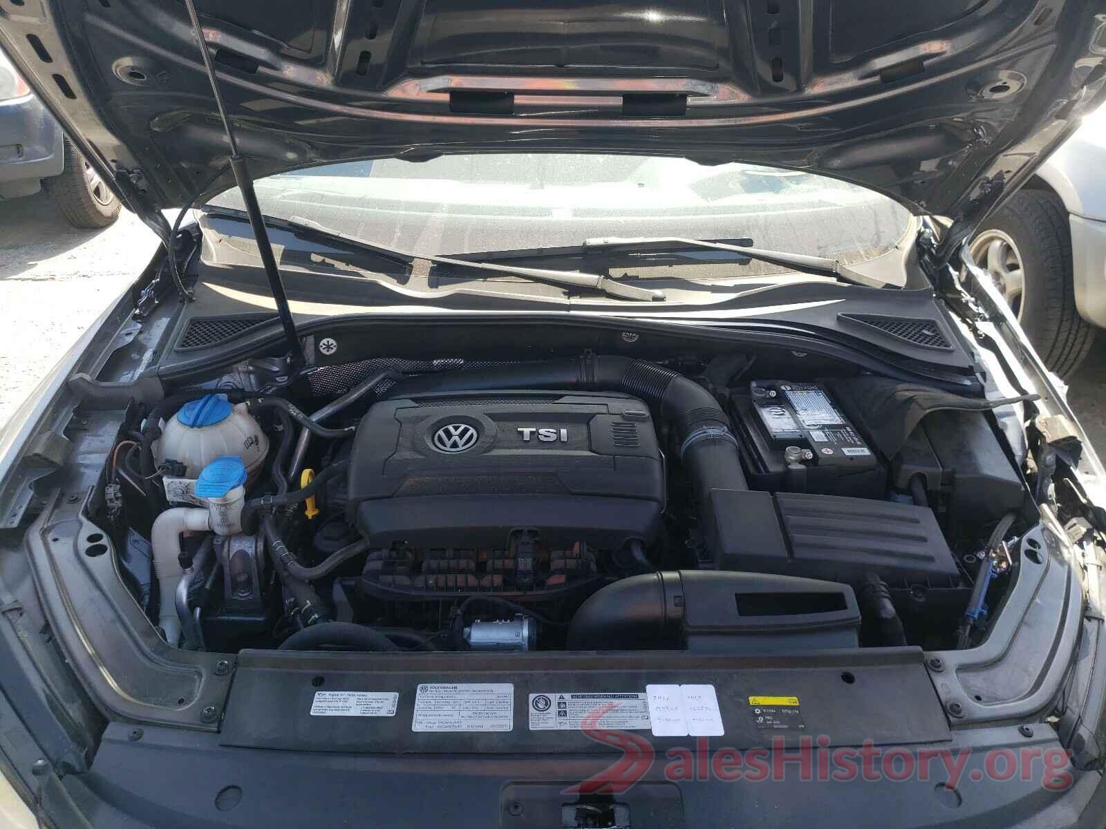 1VWAT7A37HC065612 2017 VOLKSWAGEN PASSAT