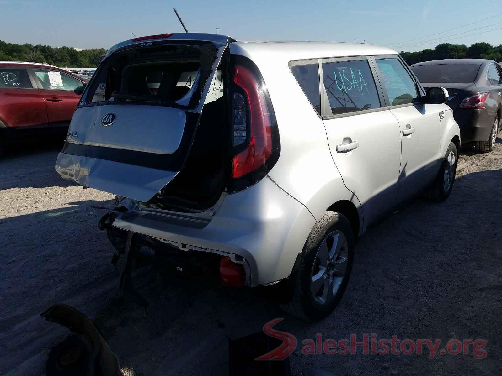 KNDJN2A21J7560233 2018 KIA SOUL