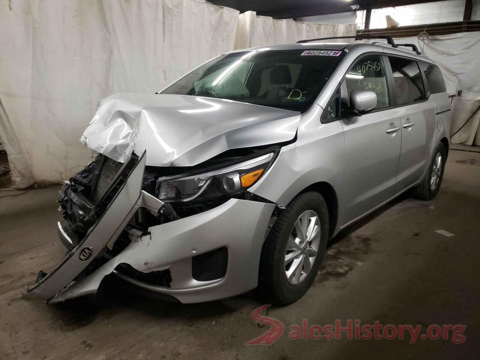 KNDMB5C17H6240829 2017 KIA SEDONA