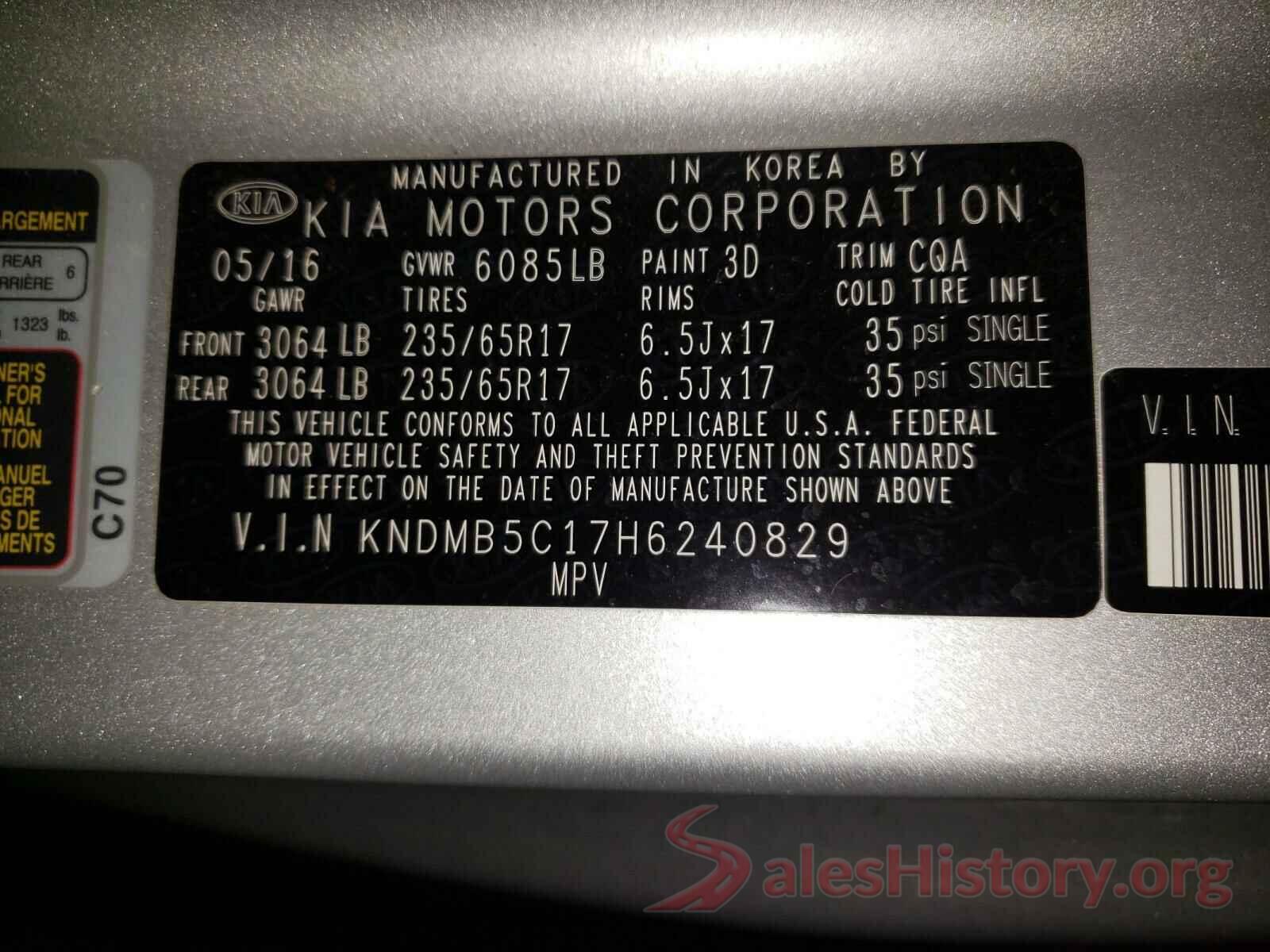 KNDMB5C17H6240829 2017 KIA SEDONA