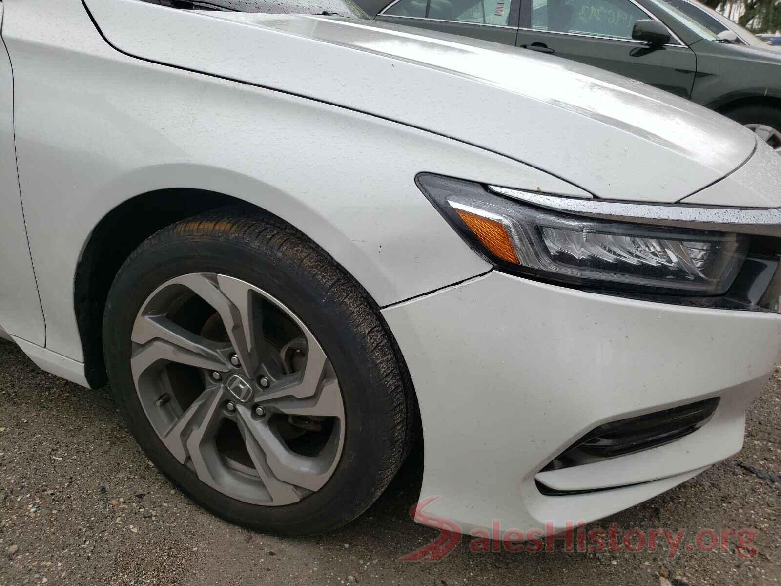 1HGCV1F55JA068749 2018 HONDA ACCORD