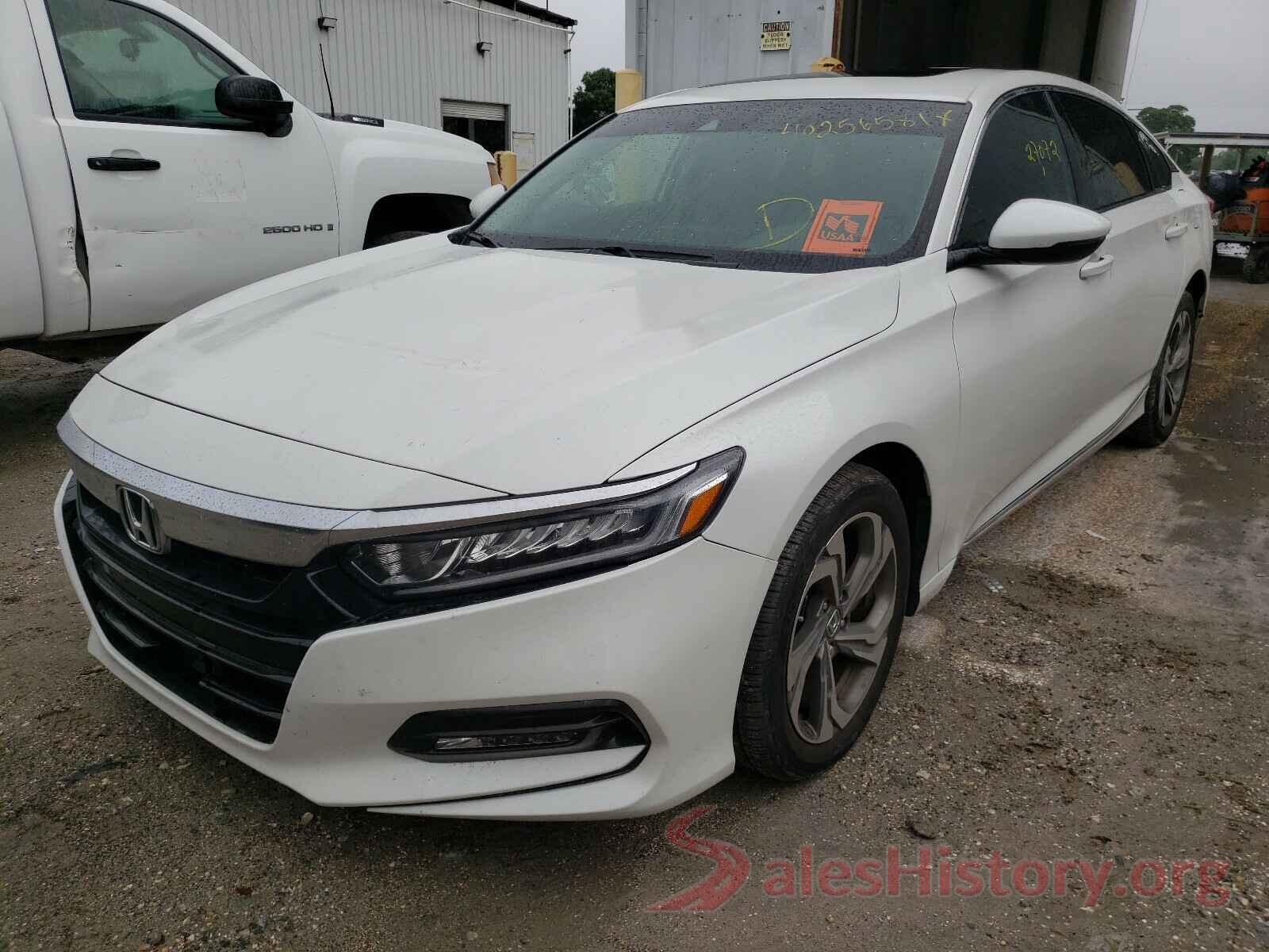 1HGCV1F55JA068749 2018 HONDA ACCORD