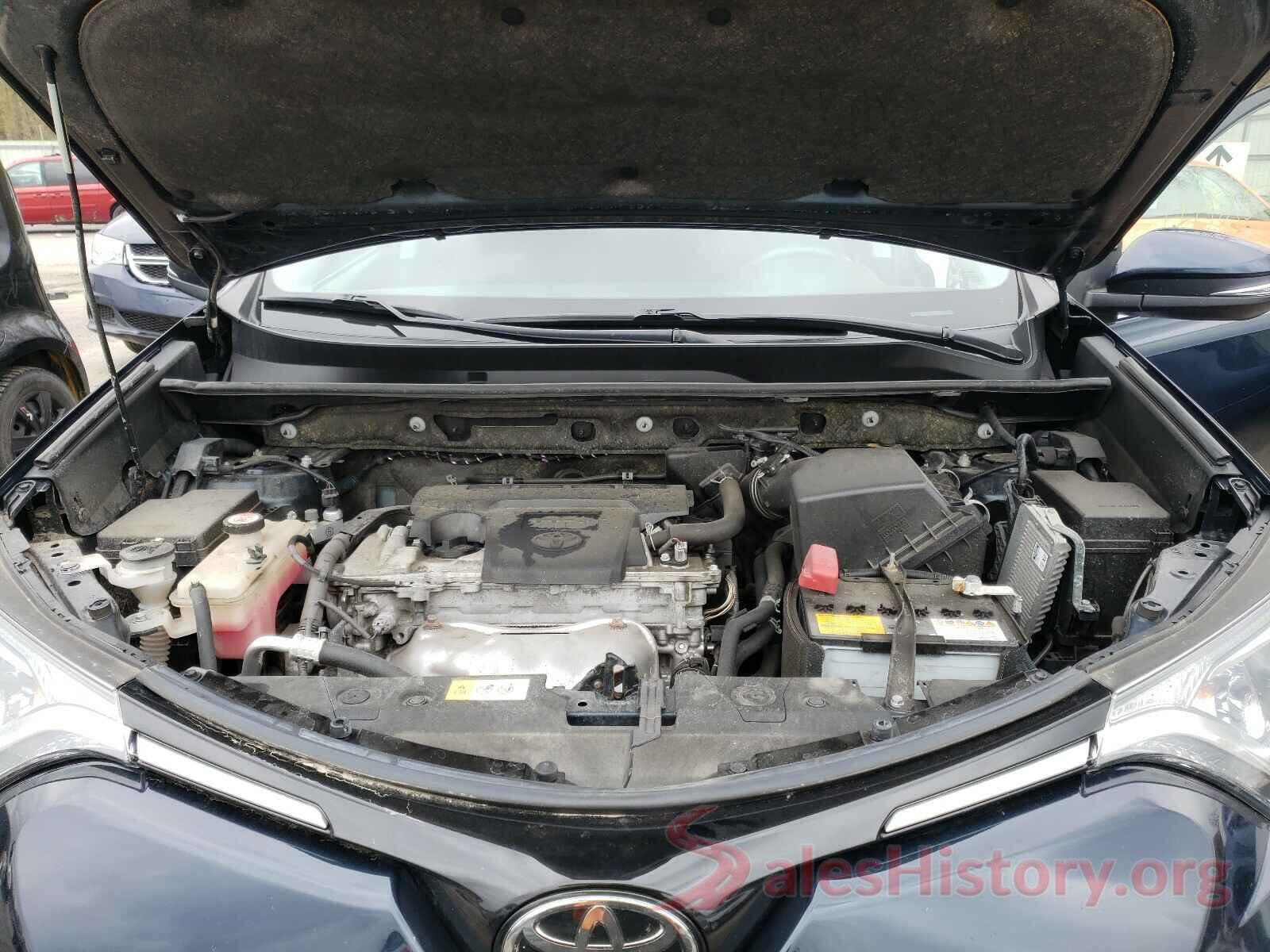 JTMRFREV3HJ703175 2017 TOYOTA RAV4