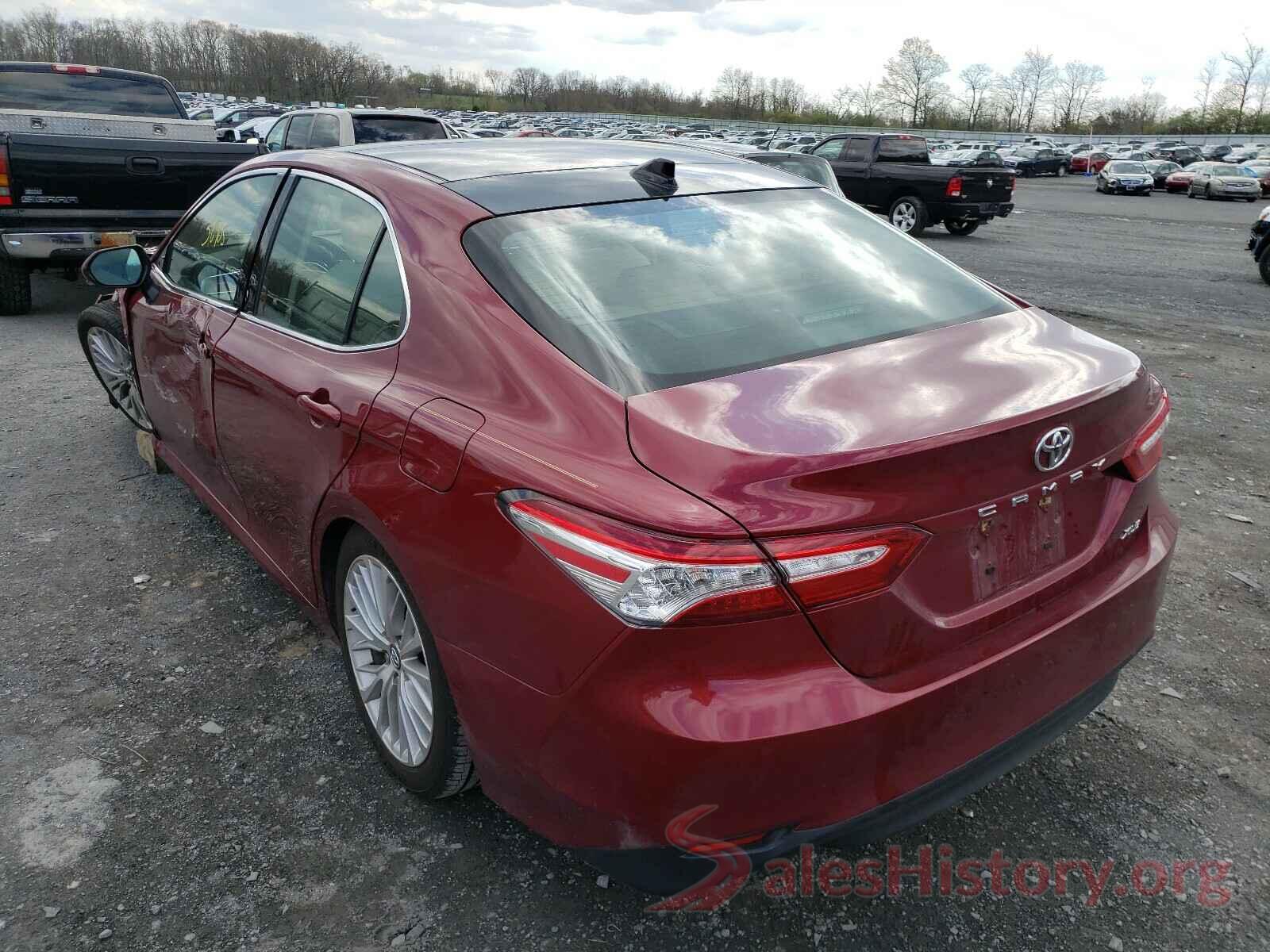 4T1B11HK9JU530118 2018 TOYOTA CAMRY