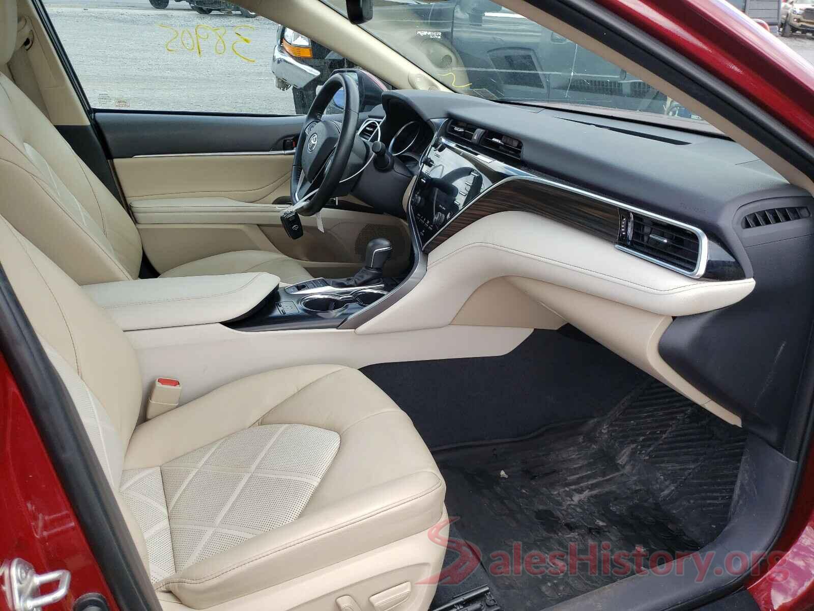 4T1B11HK9JU530118 2018 TOYOTA CAMRY