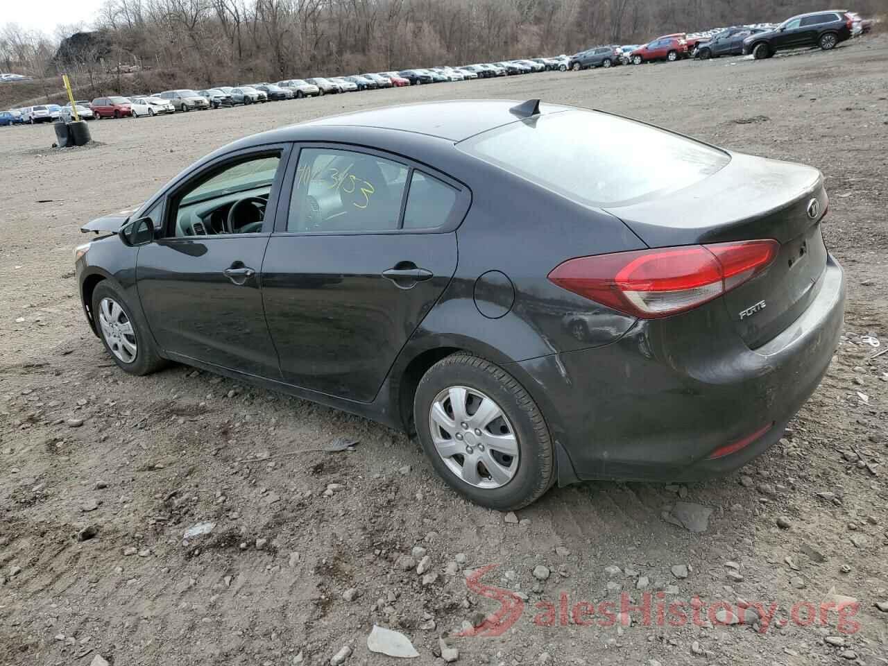 3KPFK4A75JE211422 2018 KIA FORTE