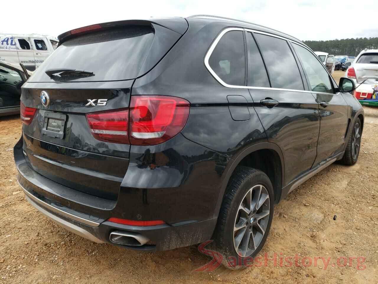 5UXKR0C5XJ0X84385 2018 BMW X5