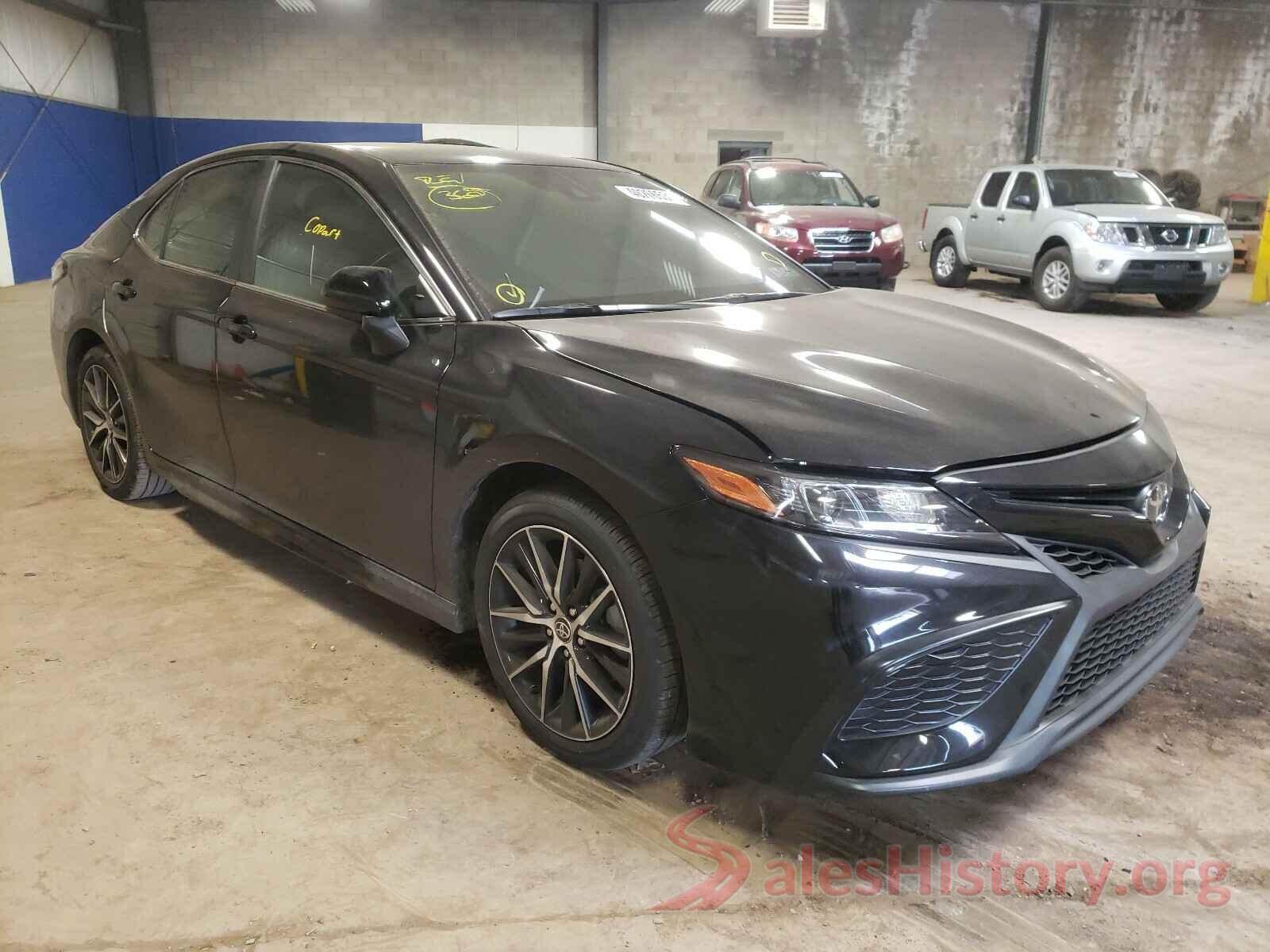 4T1G11AK7MU512799 2021 TOYOTA CAMRY