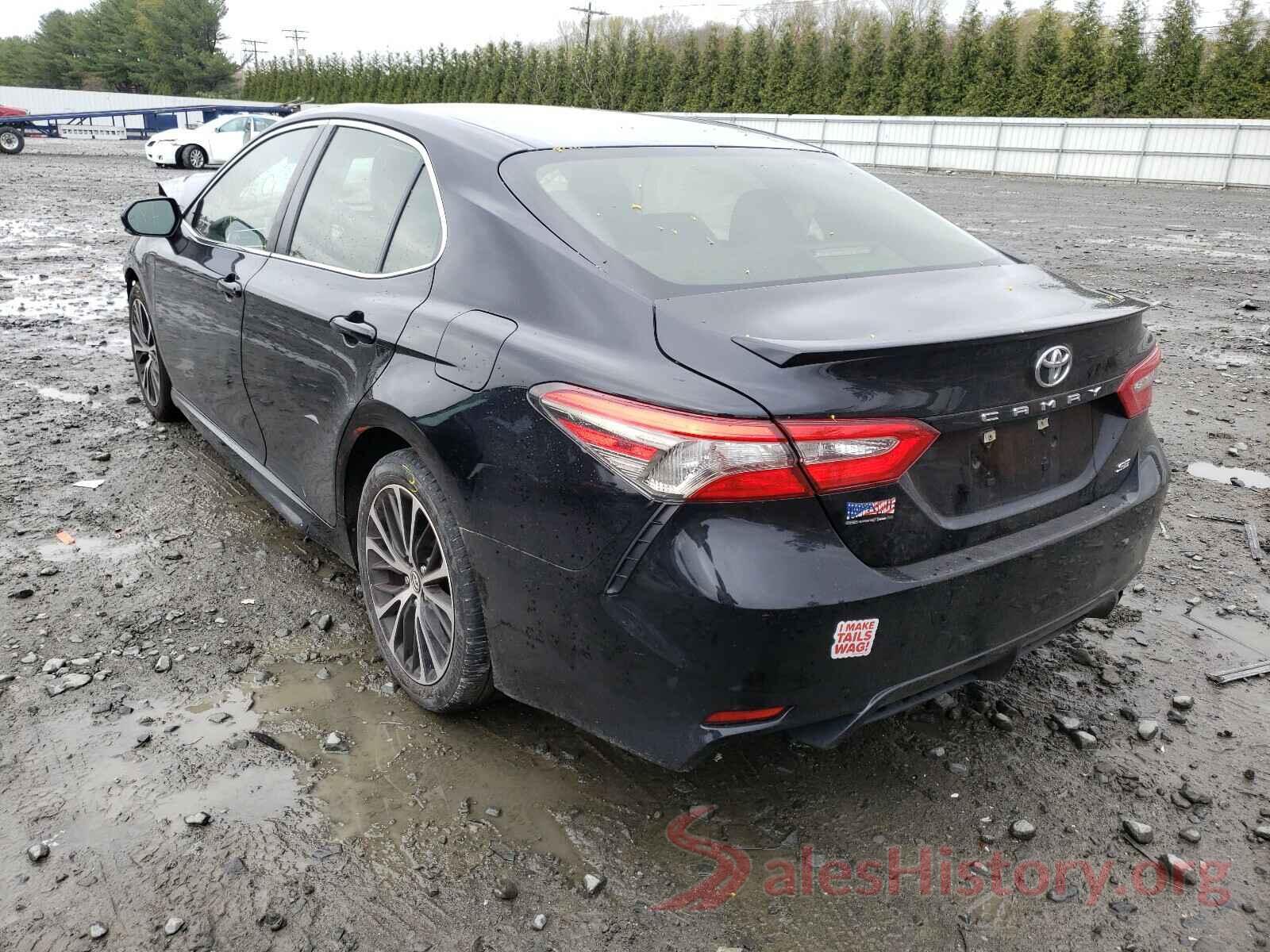 JTNB11HKXJ3040650 2018 TOYOTA CAMRY