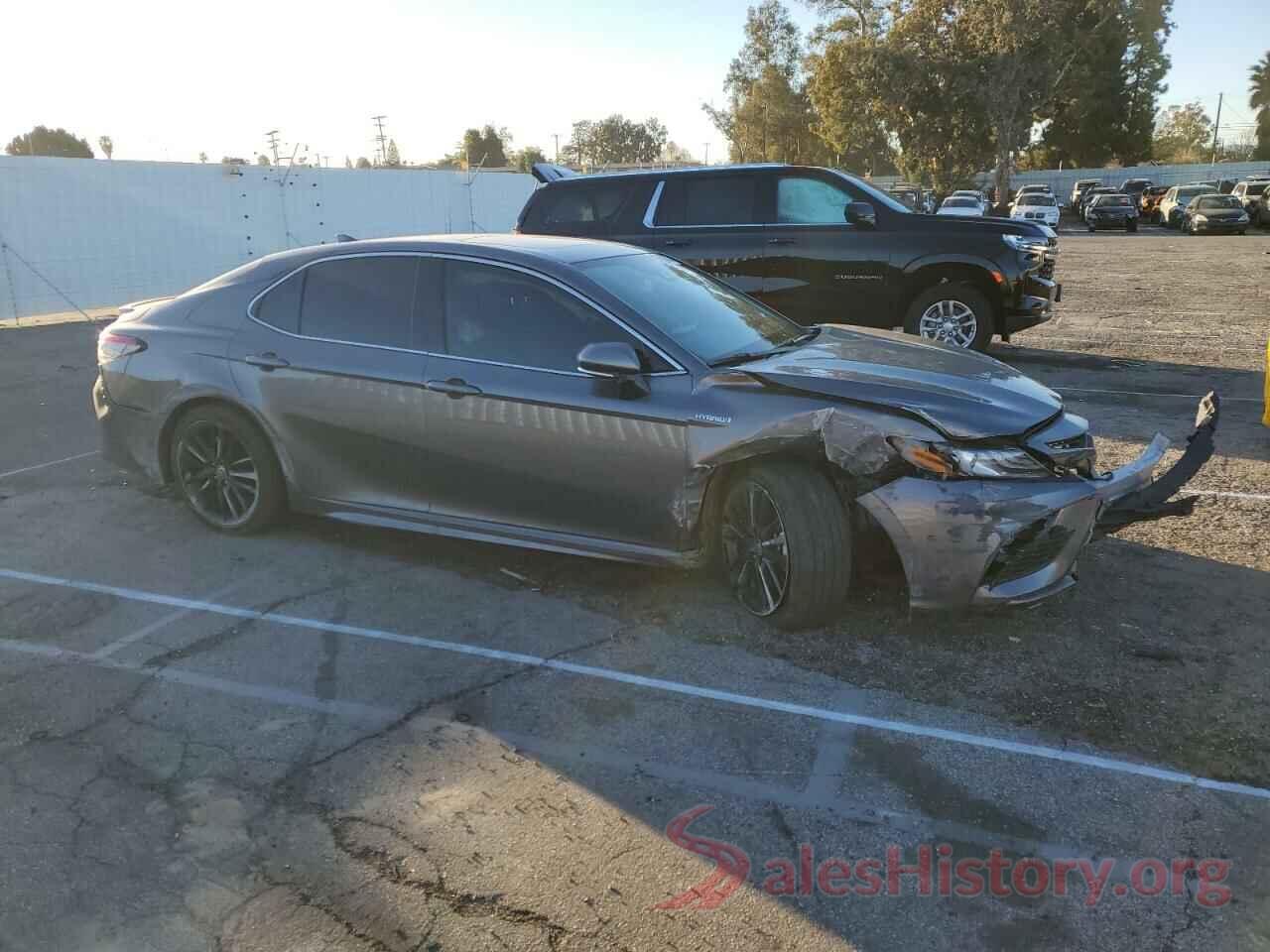 4T1K31AK9MU551138 2021 TOYOTA CAMRY