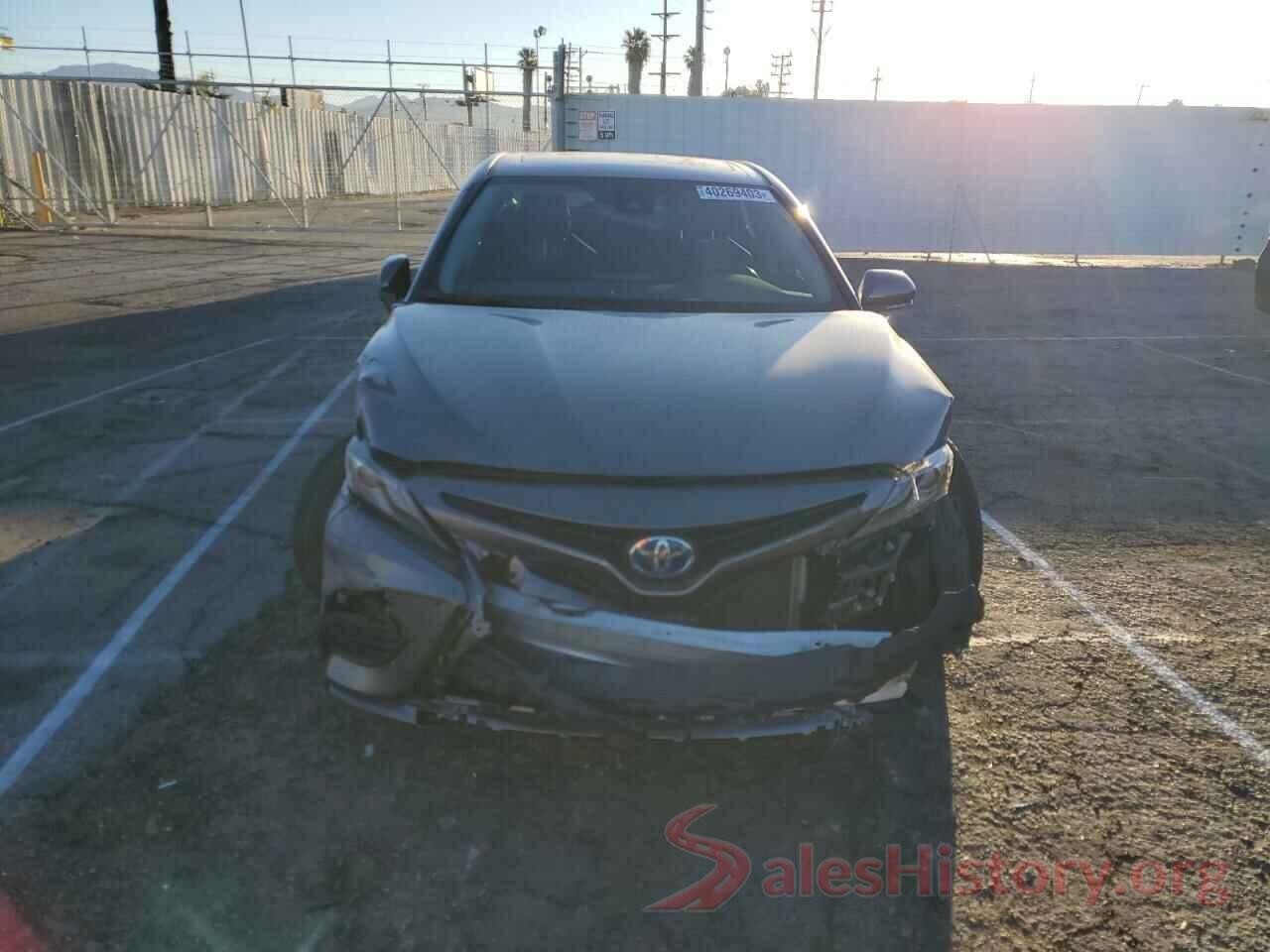 4T1K31AK9MU551138 2021 TOYOTA CAMRY