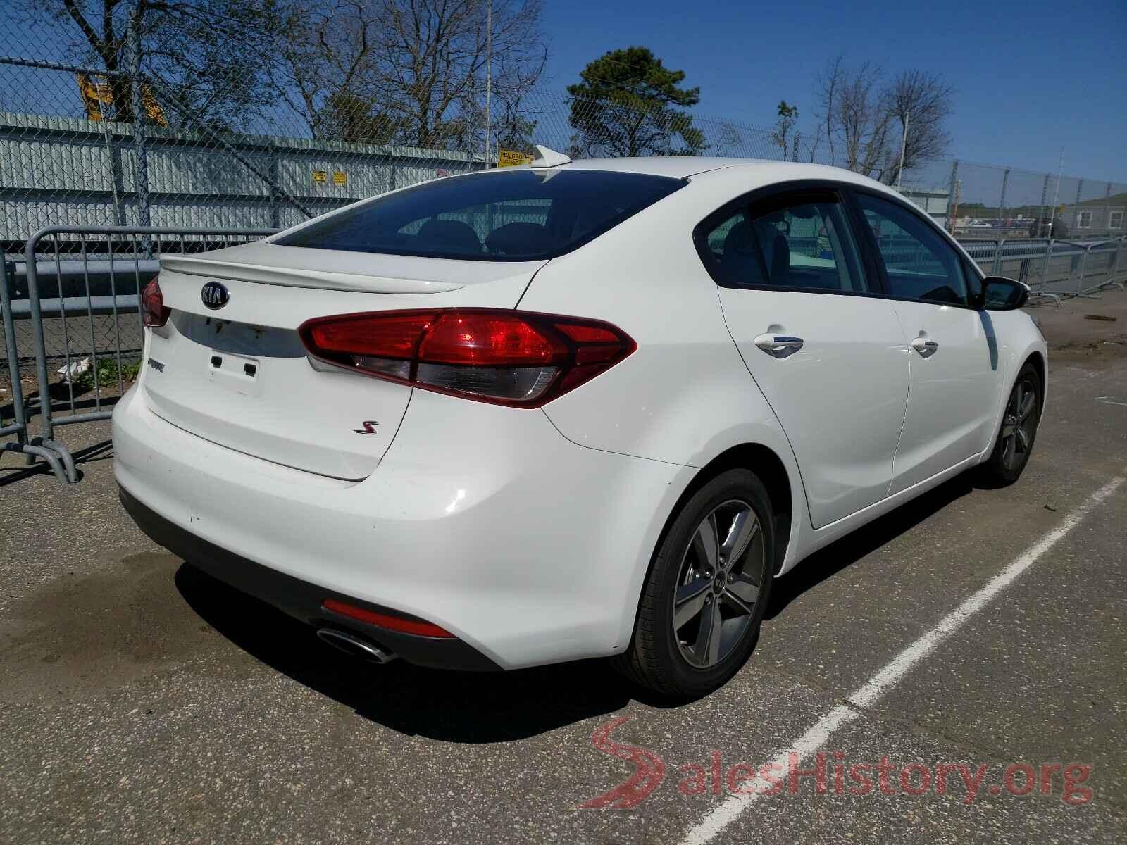 3KPFL4A70JE178200 2018 KIA FORTE