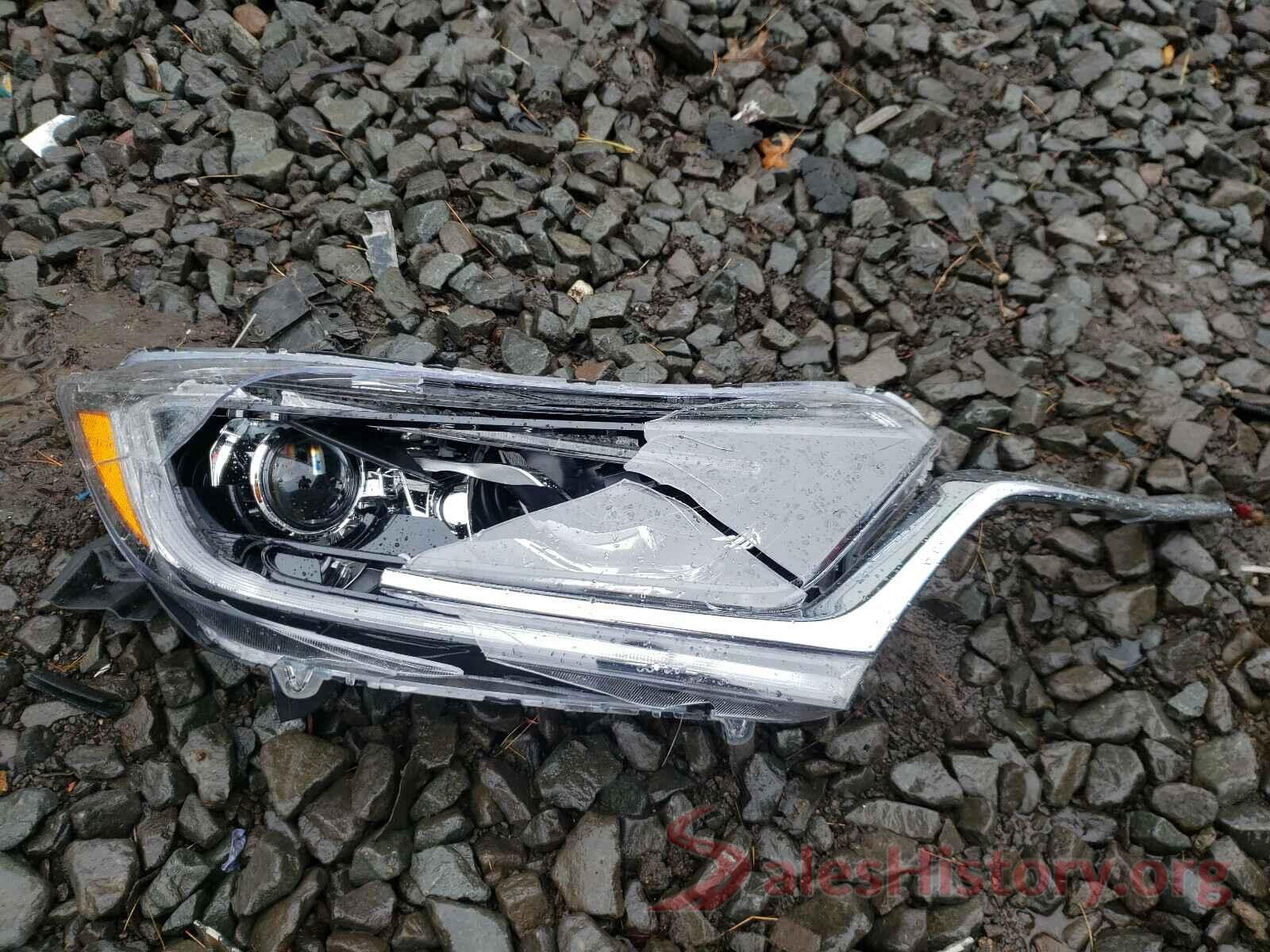 2HKRW2H58KH674694 2019 HONDA CRV